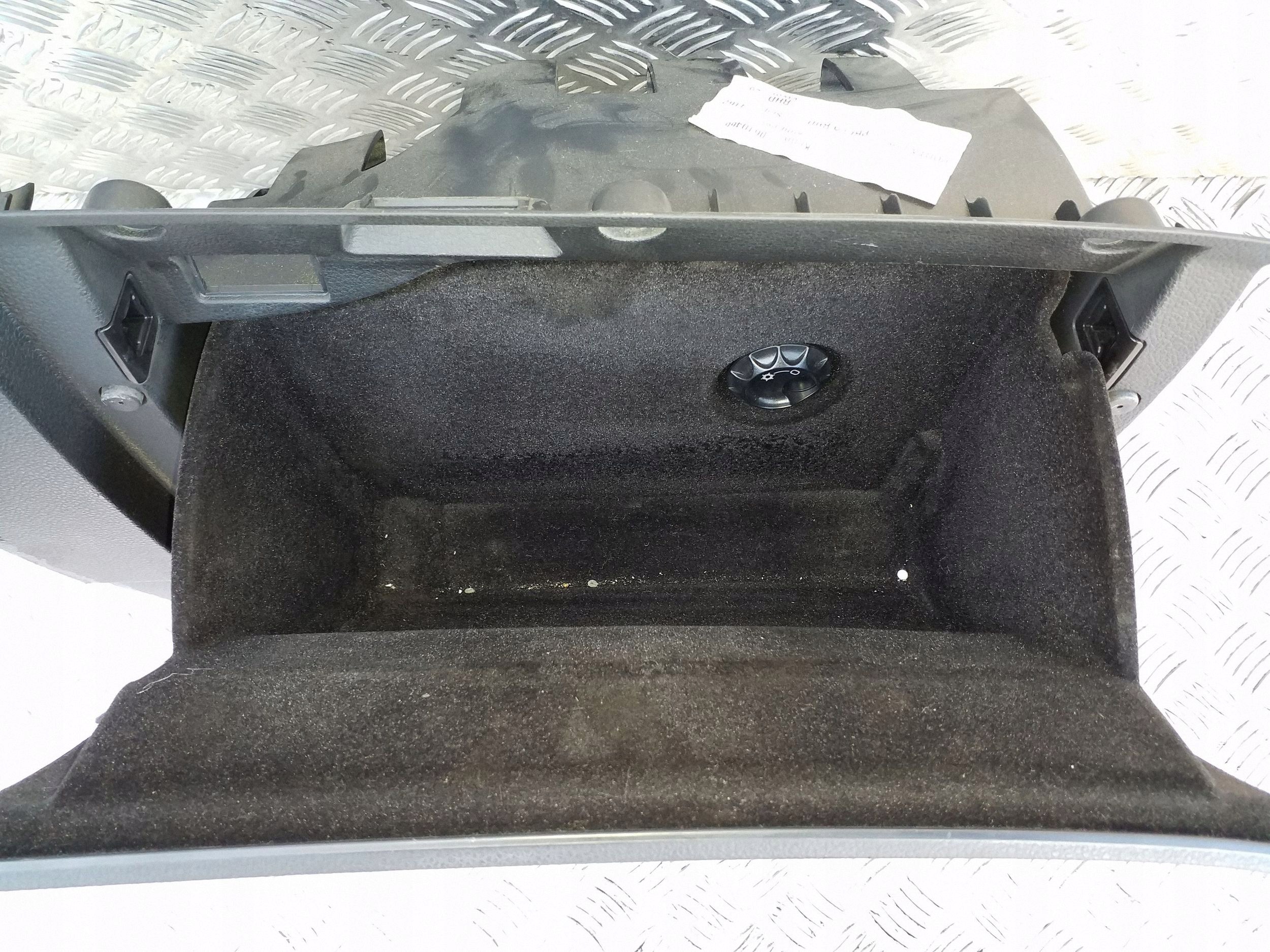 VOLKSWAGEN SHARAN 7N2857097A guantera image 6
