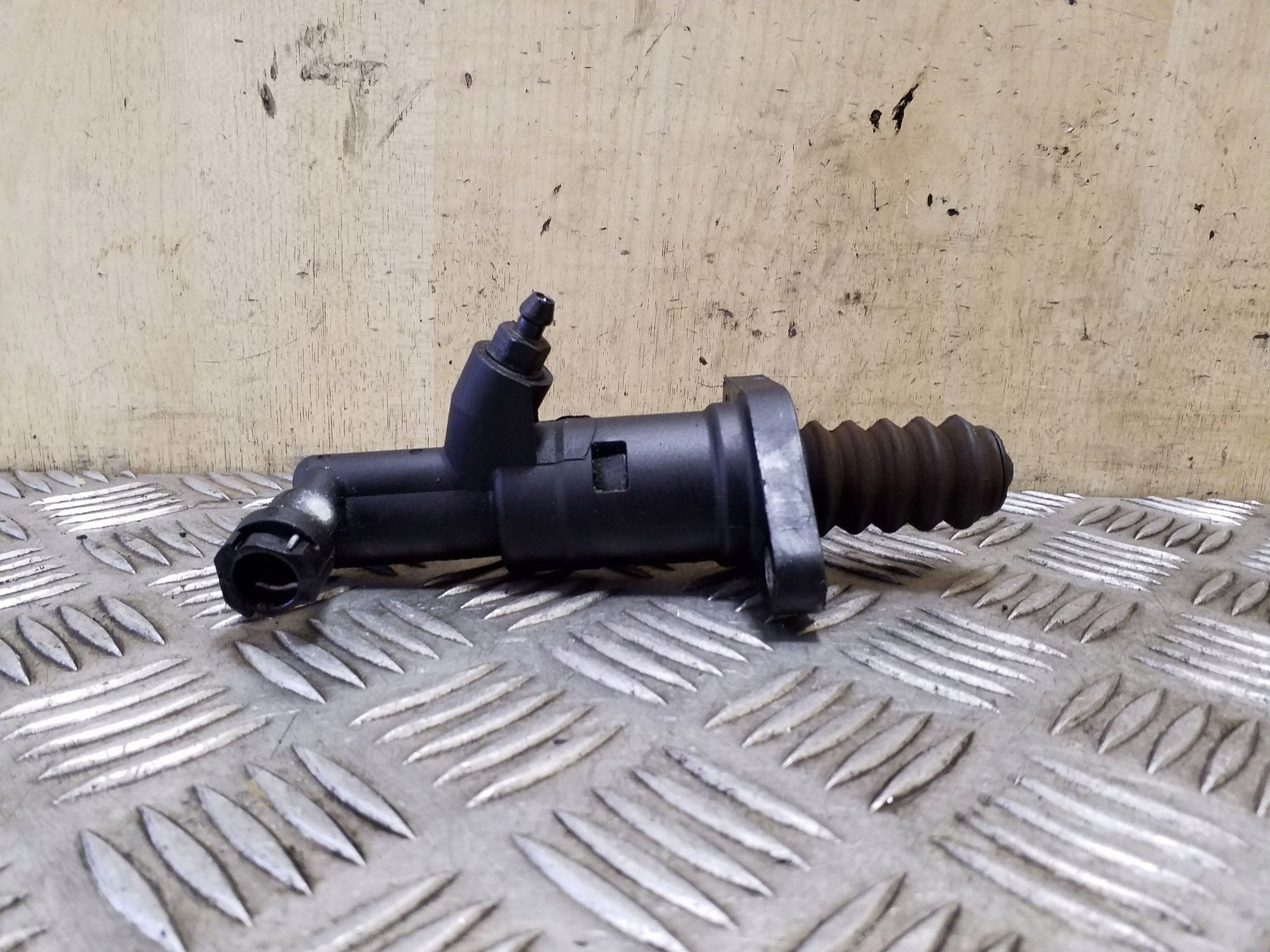Embrayage VW Passat B8 6283000047 image 3