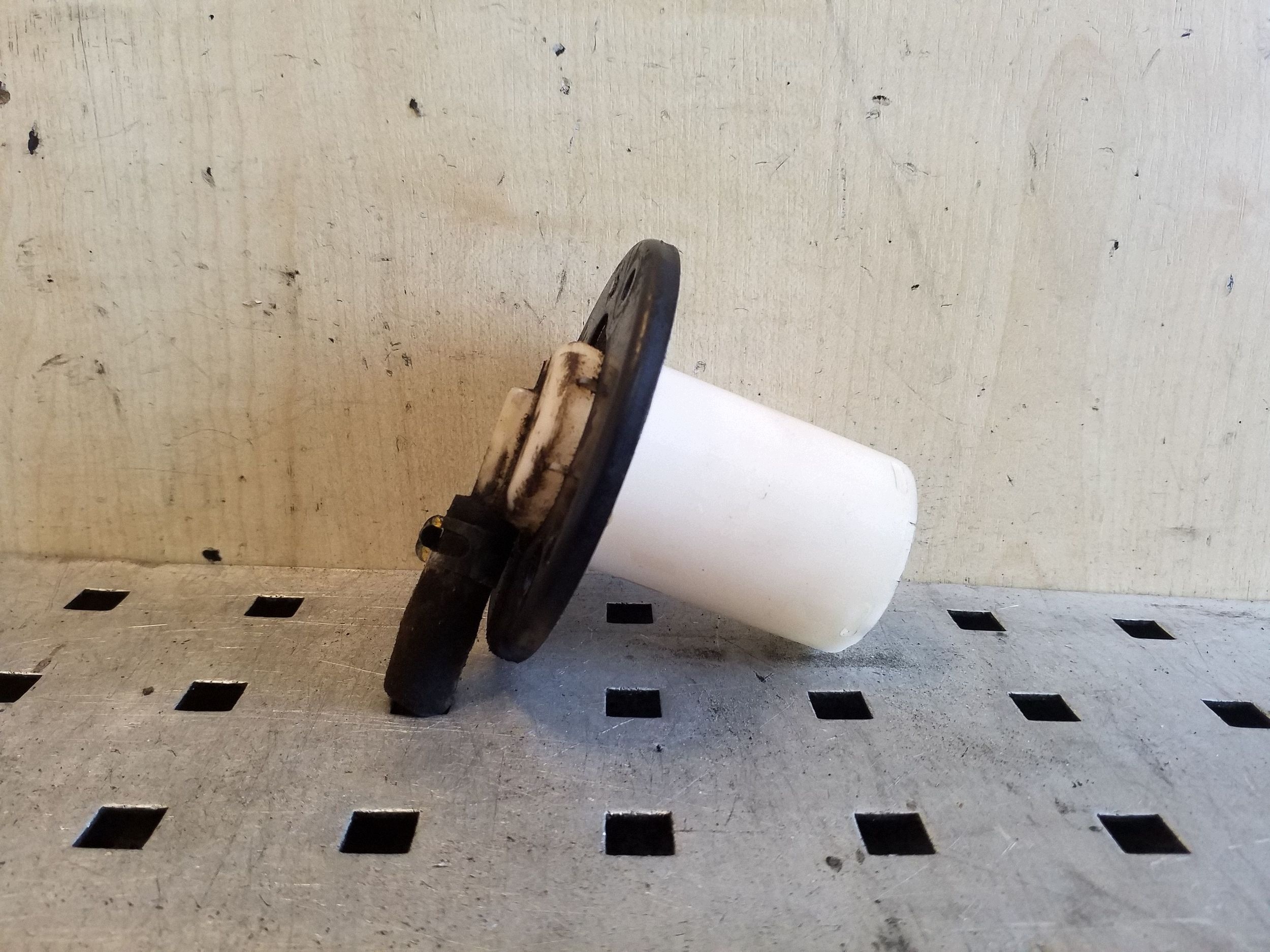 Subaru Forester SG Valve Vent Bak VAL192976 image 3