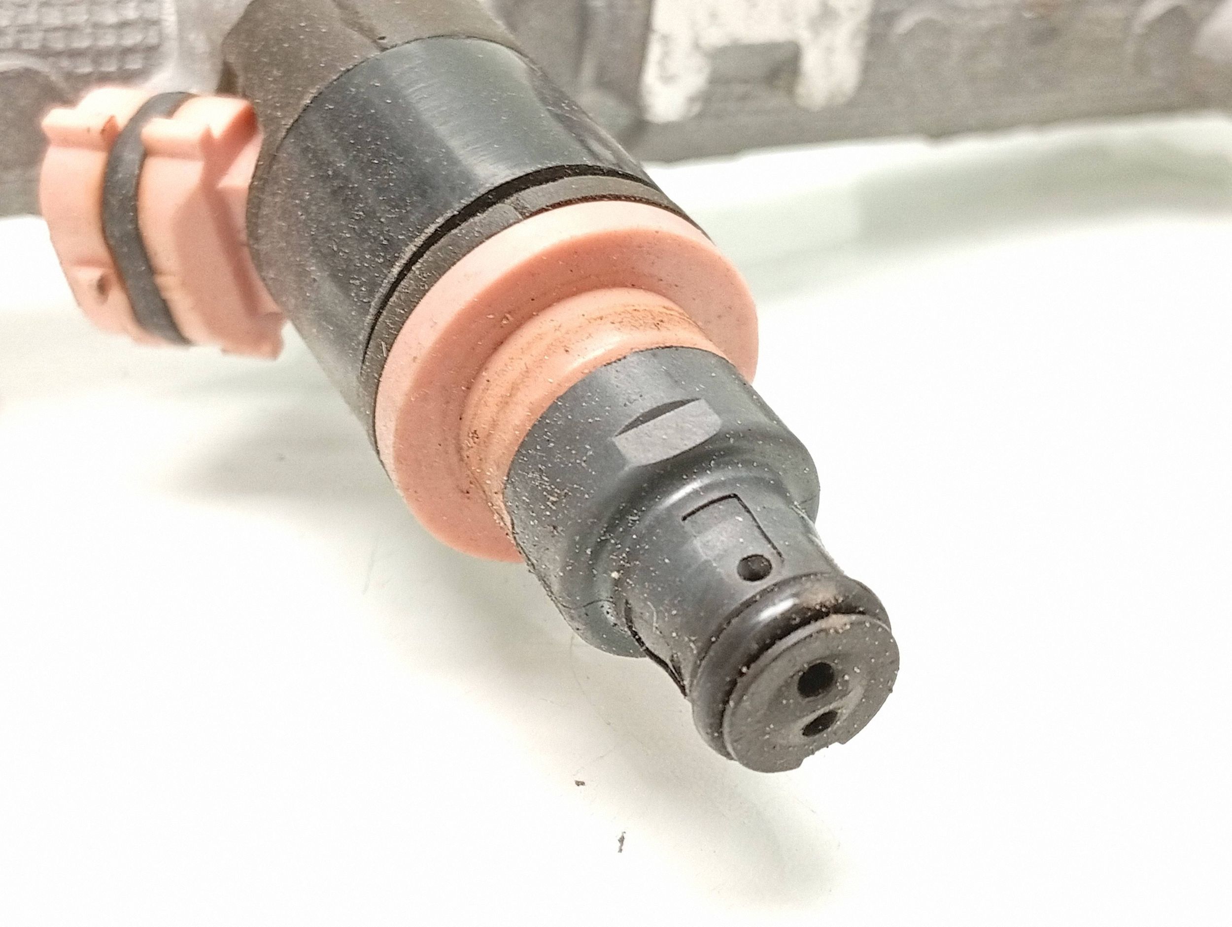 Conduite de carburant Lexus SC 430 2325050030 image 4