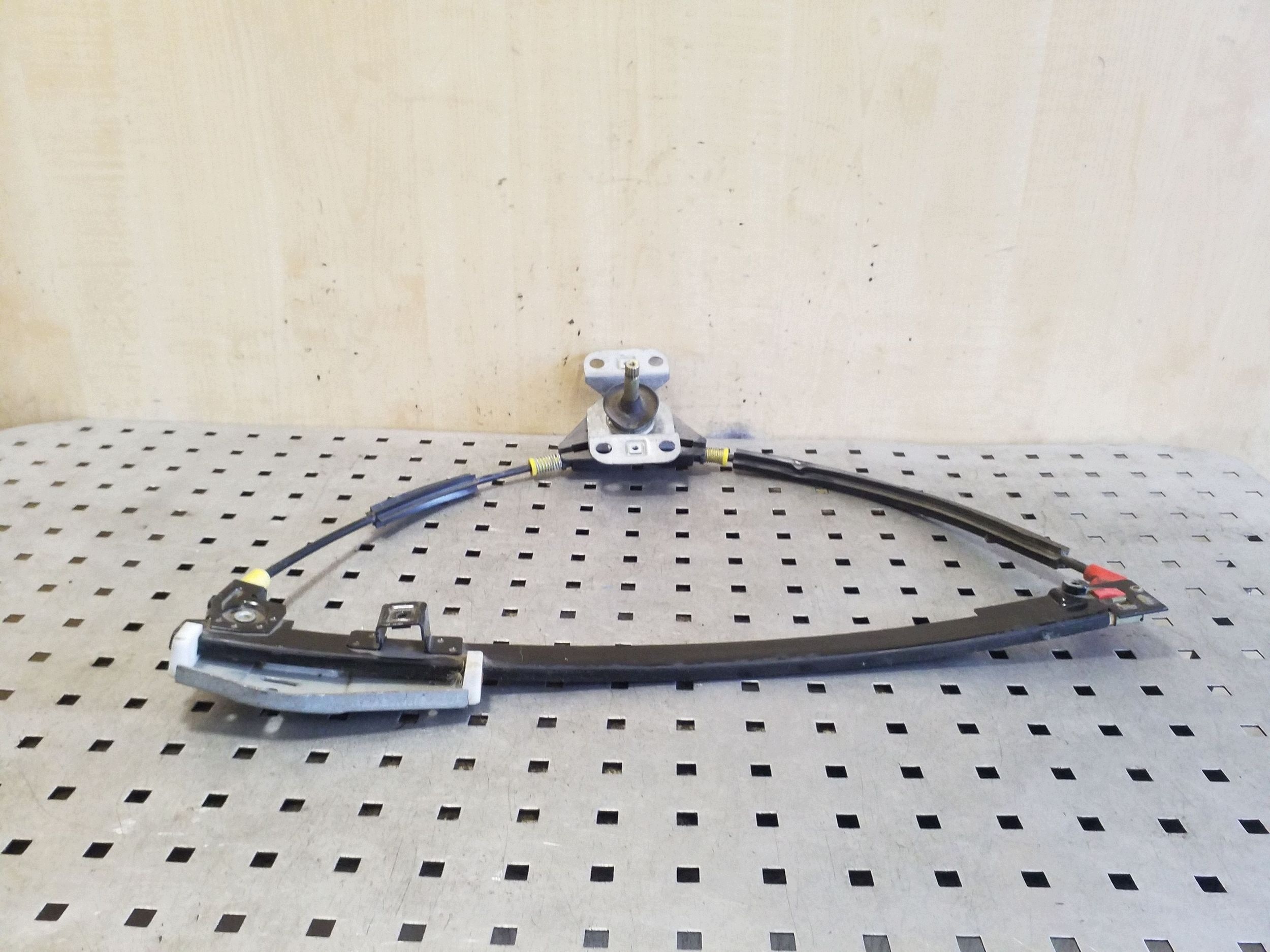 VW Passat B4 Window Regulator Rear Left image 3