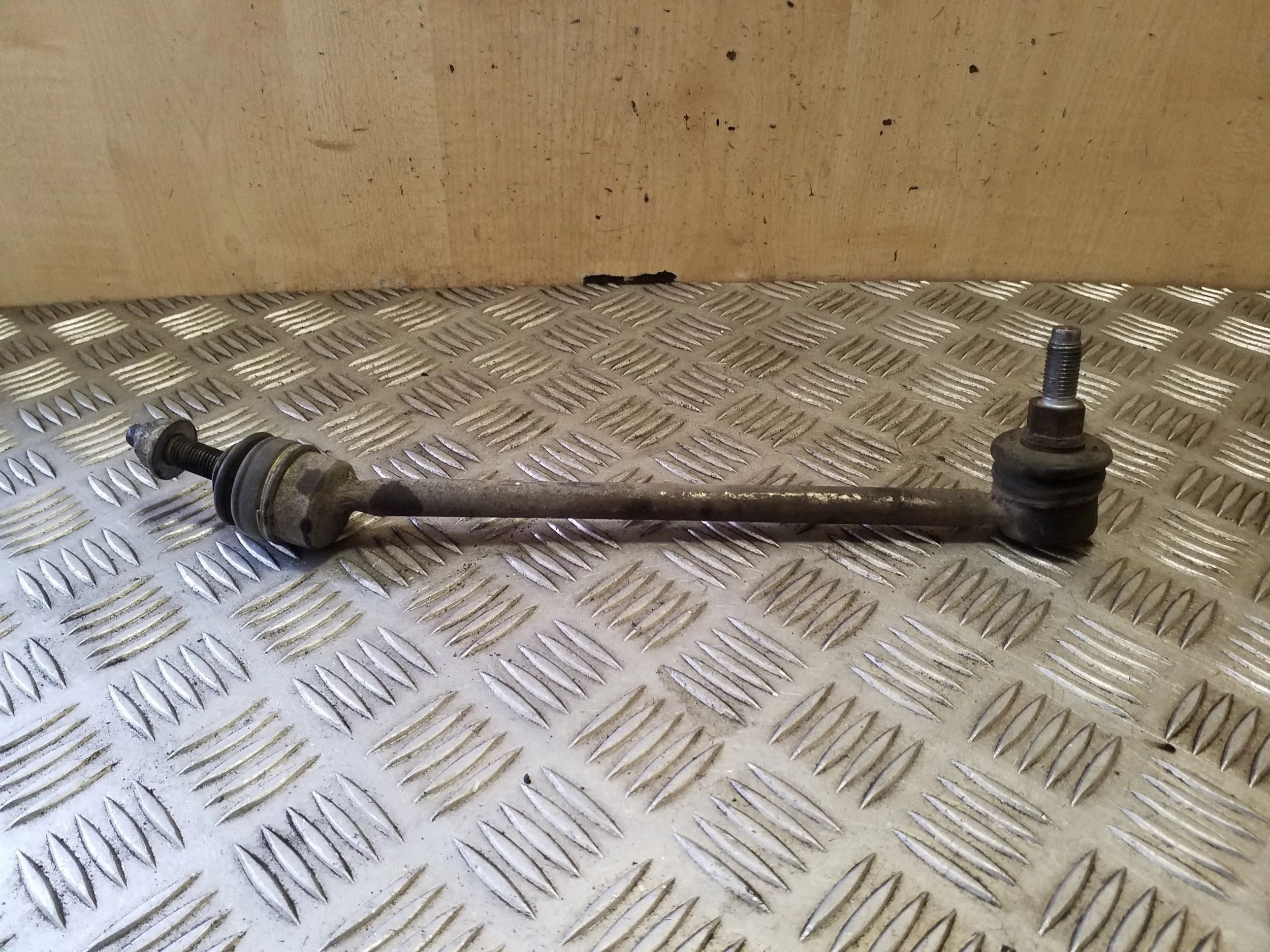 Mercedes GLC X253 C253 Stabilisator-Link vorne links VAL224135 image 2