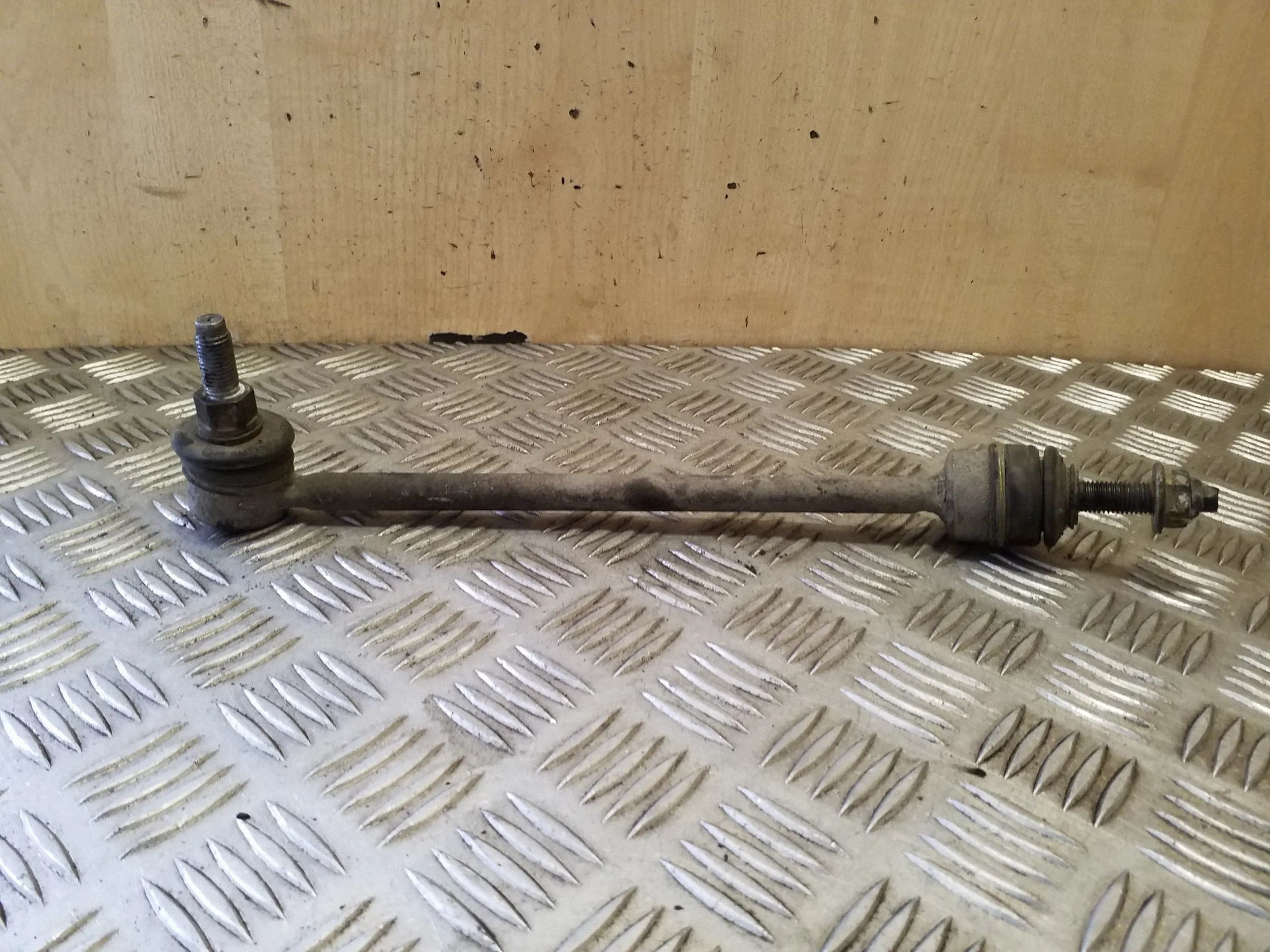 Mercedes GLC X253 C253 Front Stabilizer Link Left OEM VAL224135