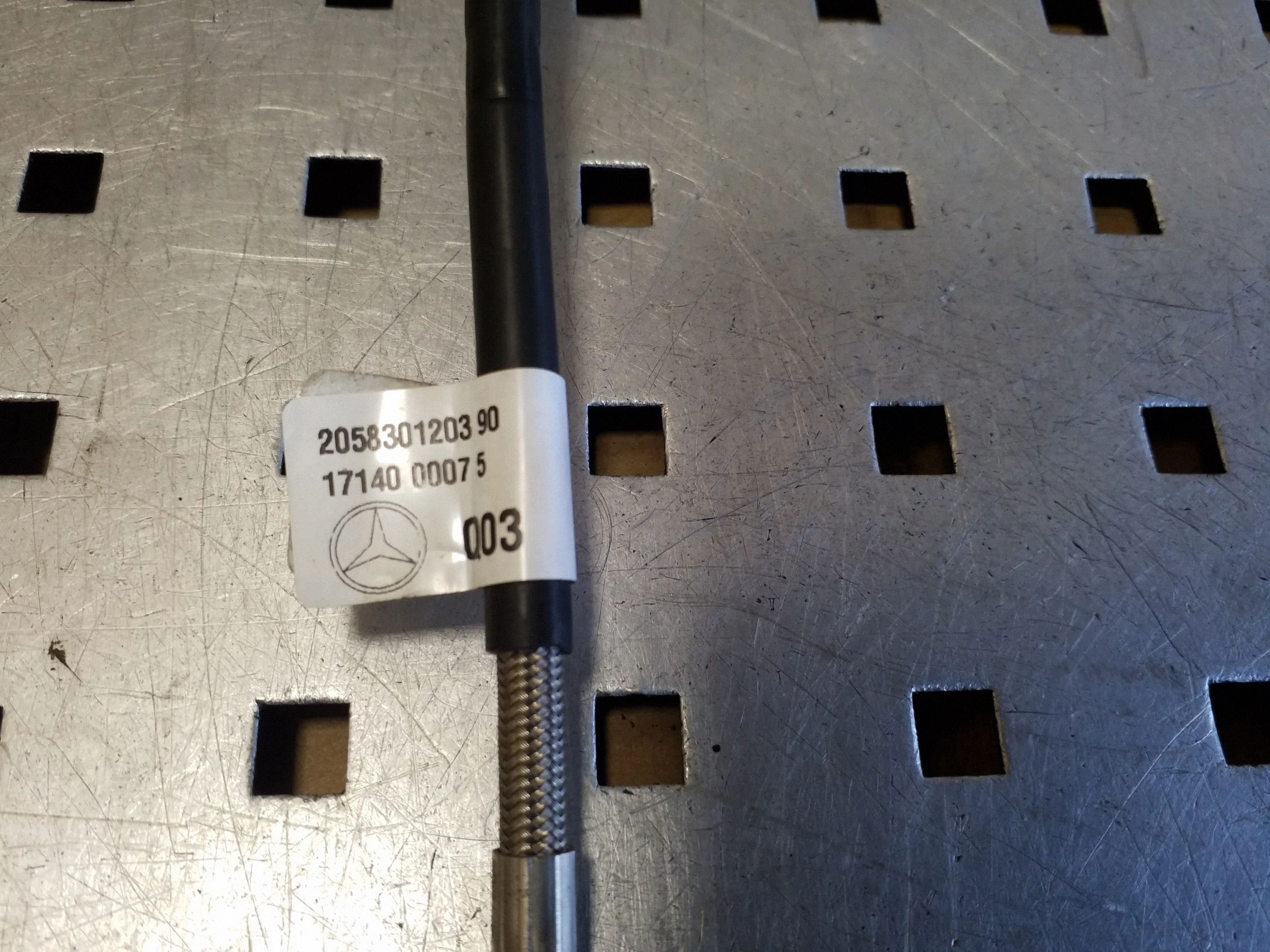 Conduite de carburant Mercedes GLC X253 C253 A2058301203 image 4