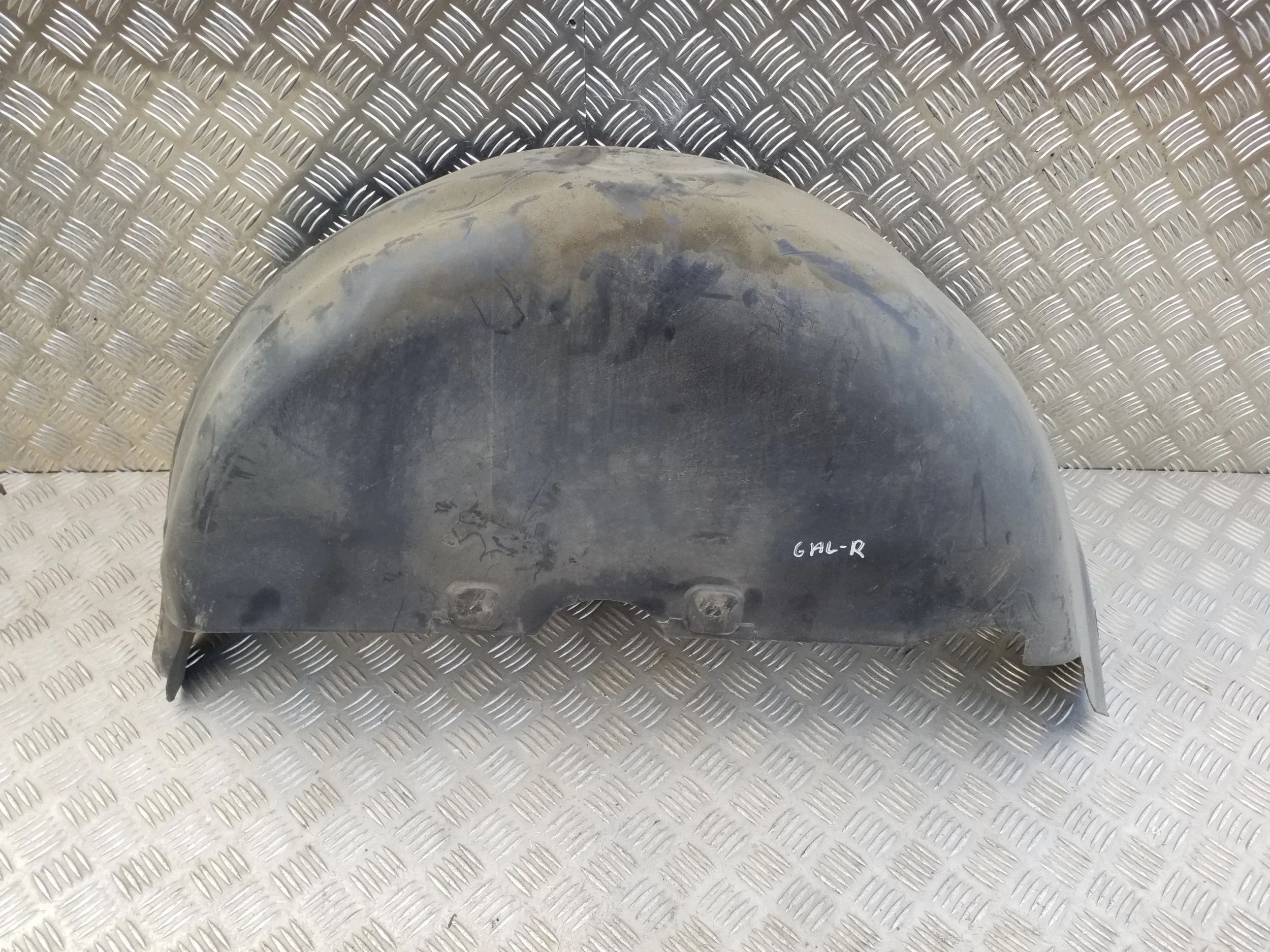 SEAT Alhambra MK1 Takalokasuoja Oikea 7M3810972B image 4