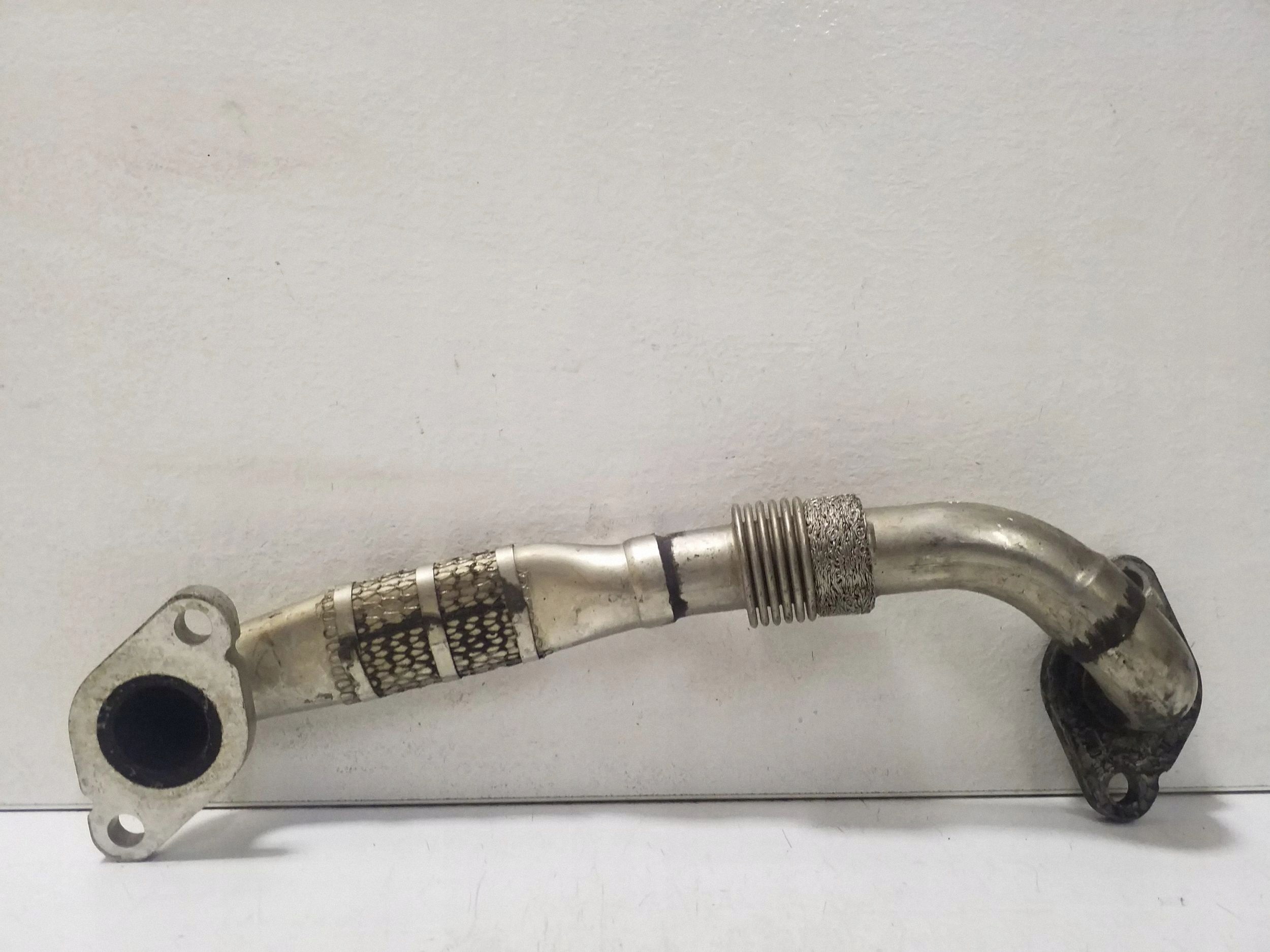 Conduit EGR Volkswagen Passat B6 03G131 image 2