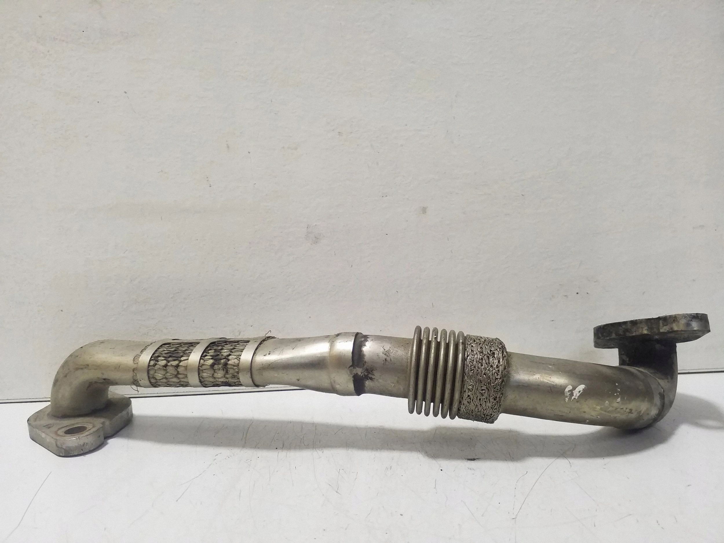 EGR-putki VW Passat B6 03G131