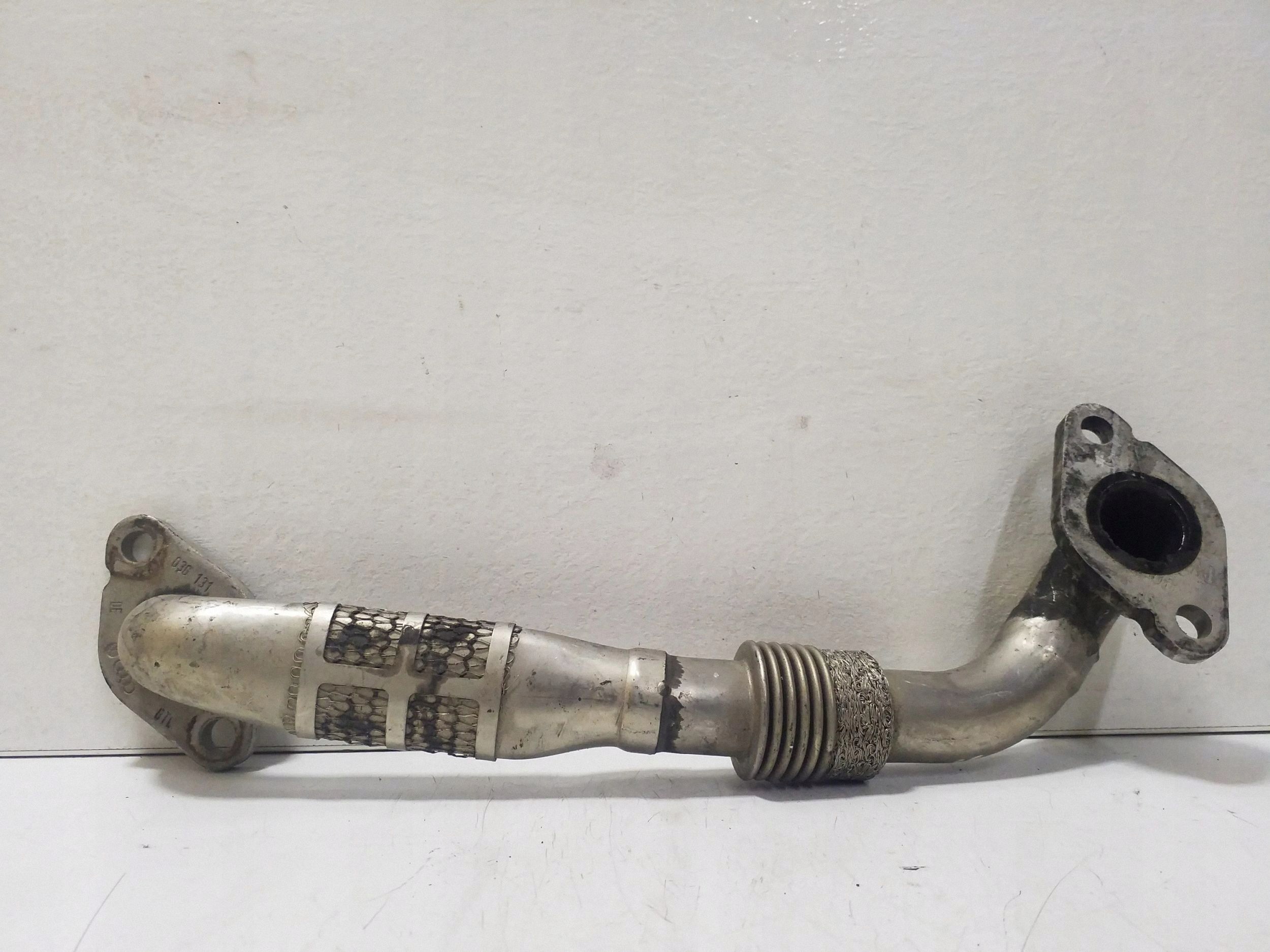 Conduit EGR Volkswagen Passat B6 03G131 image 3