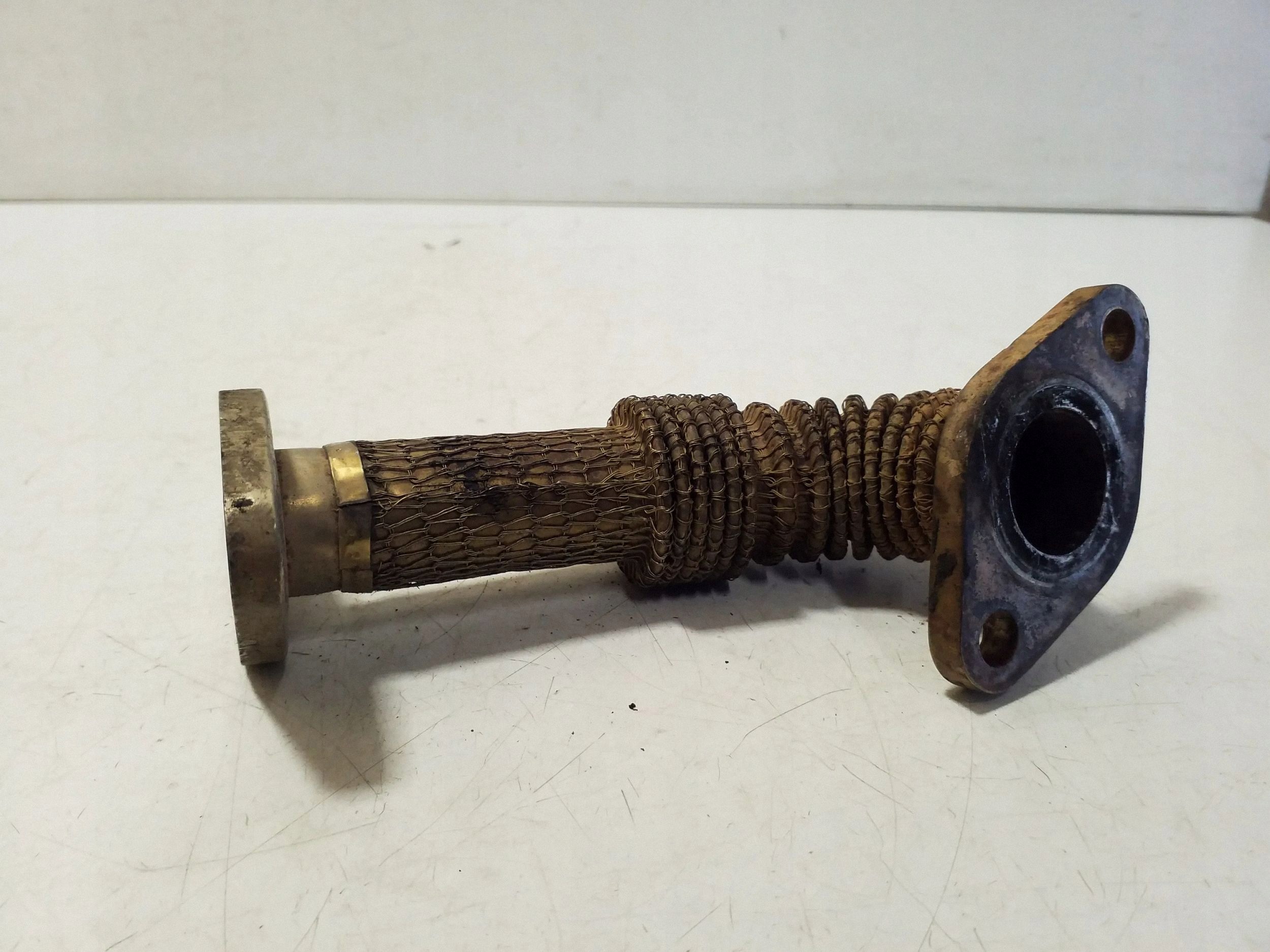 VW Golf III EGR-putki 028131521M
