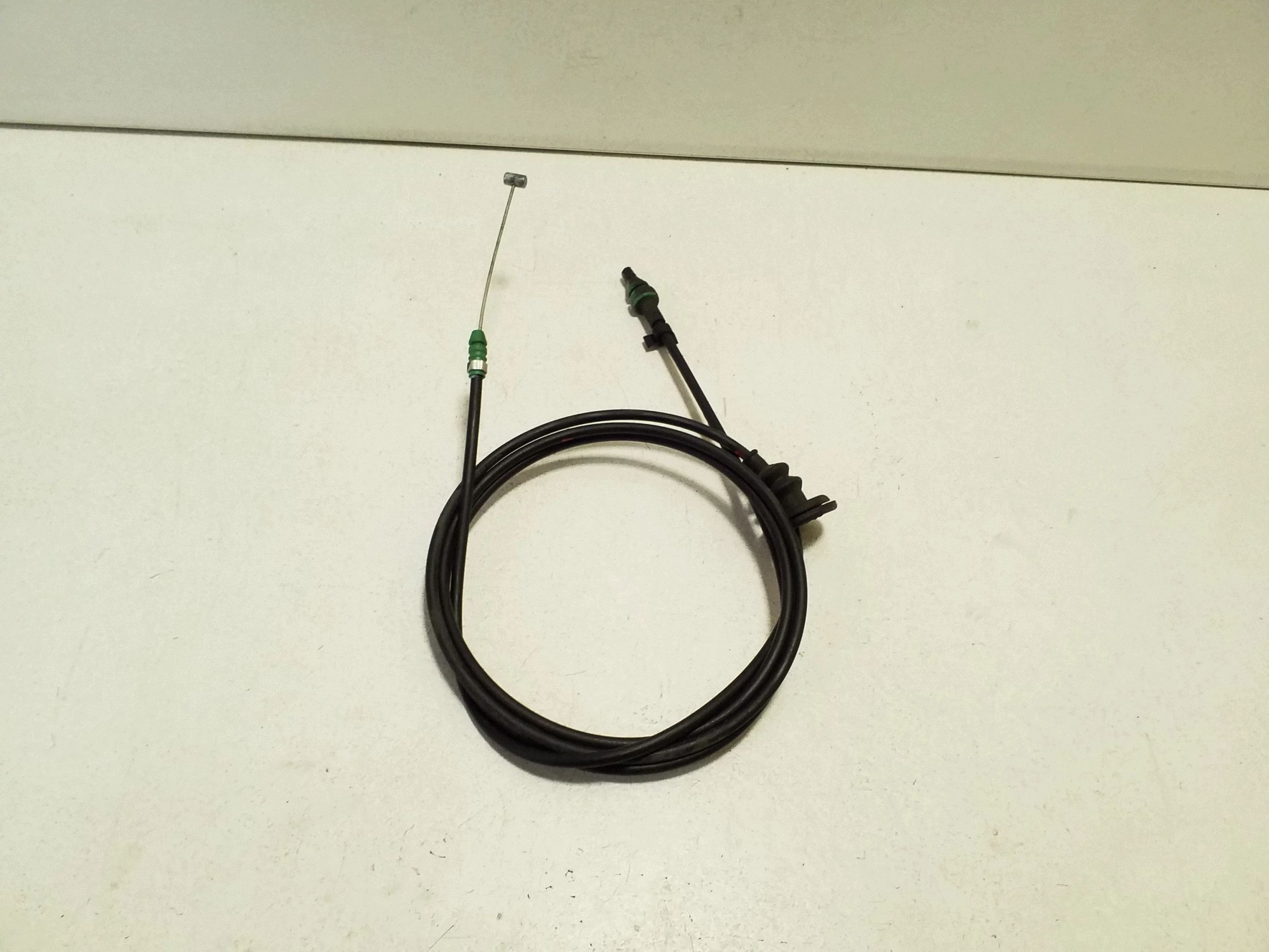 Nissan X-Trail T32 Câble Capot OEM VAL252940 image 2