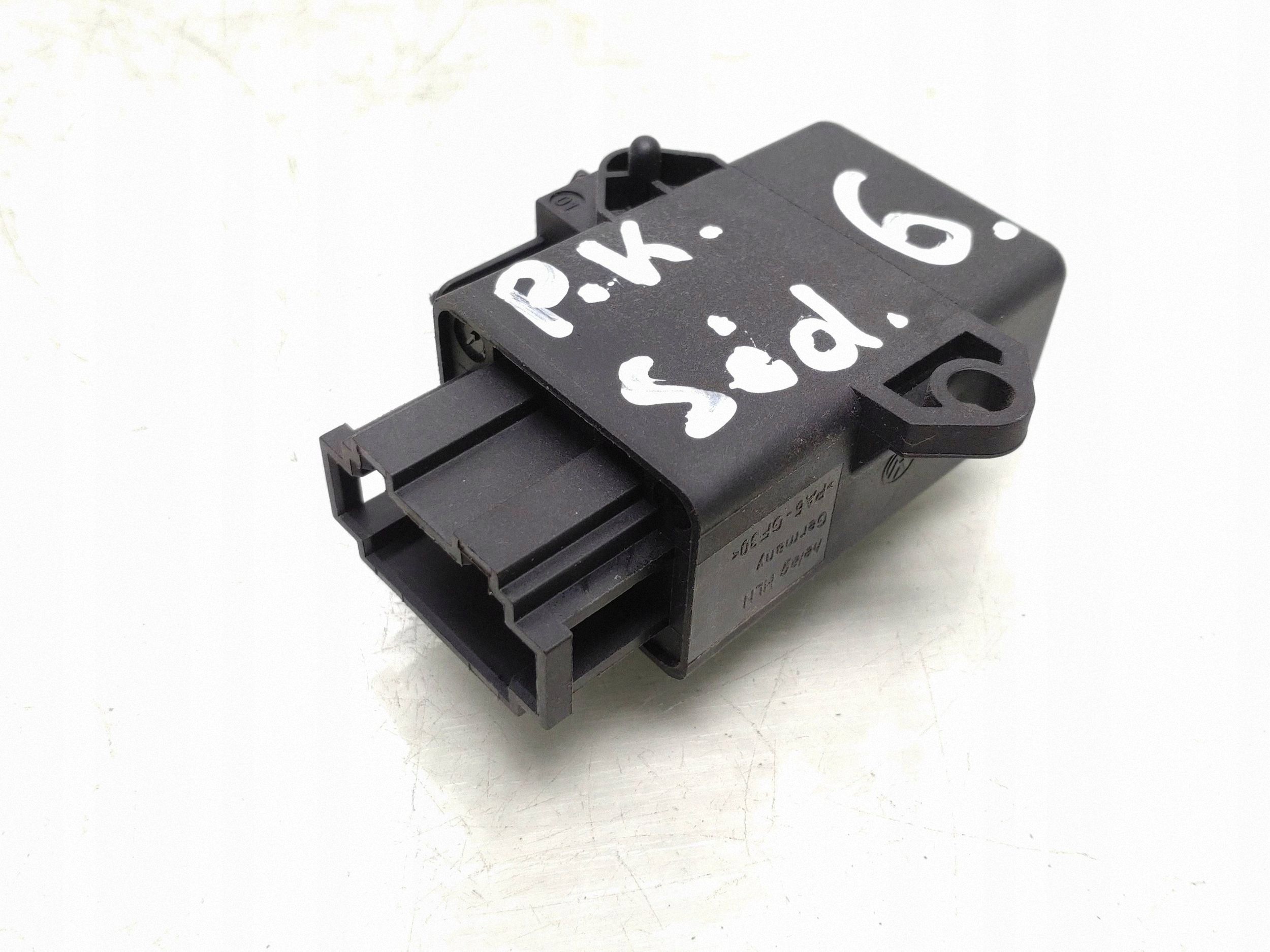 5K0959772 VW Skoda Seat Audi Module Relais Chauffage Sièges image 2