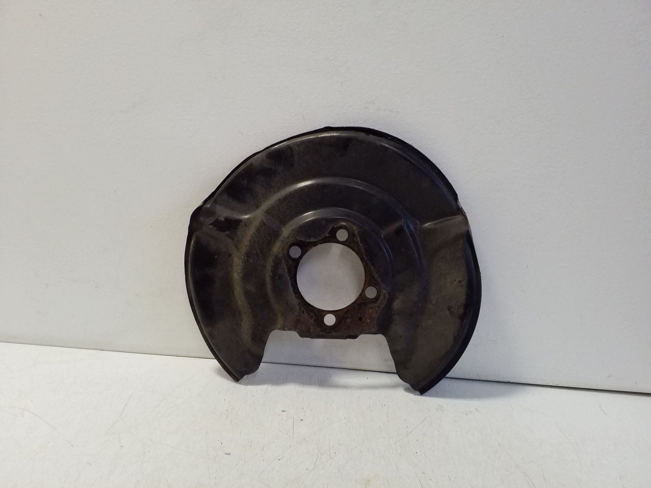 Toyota Yaris Cross Bremscheibenabdeckung hinten rechts image 2