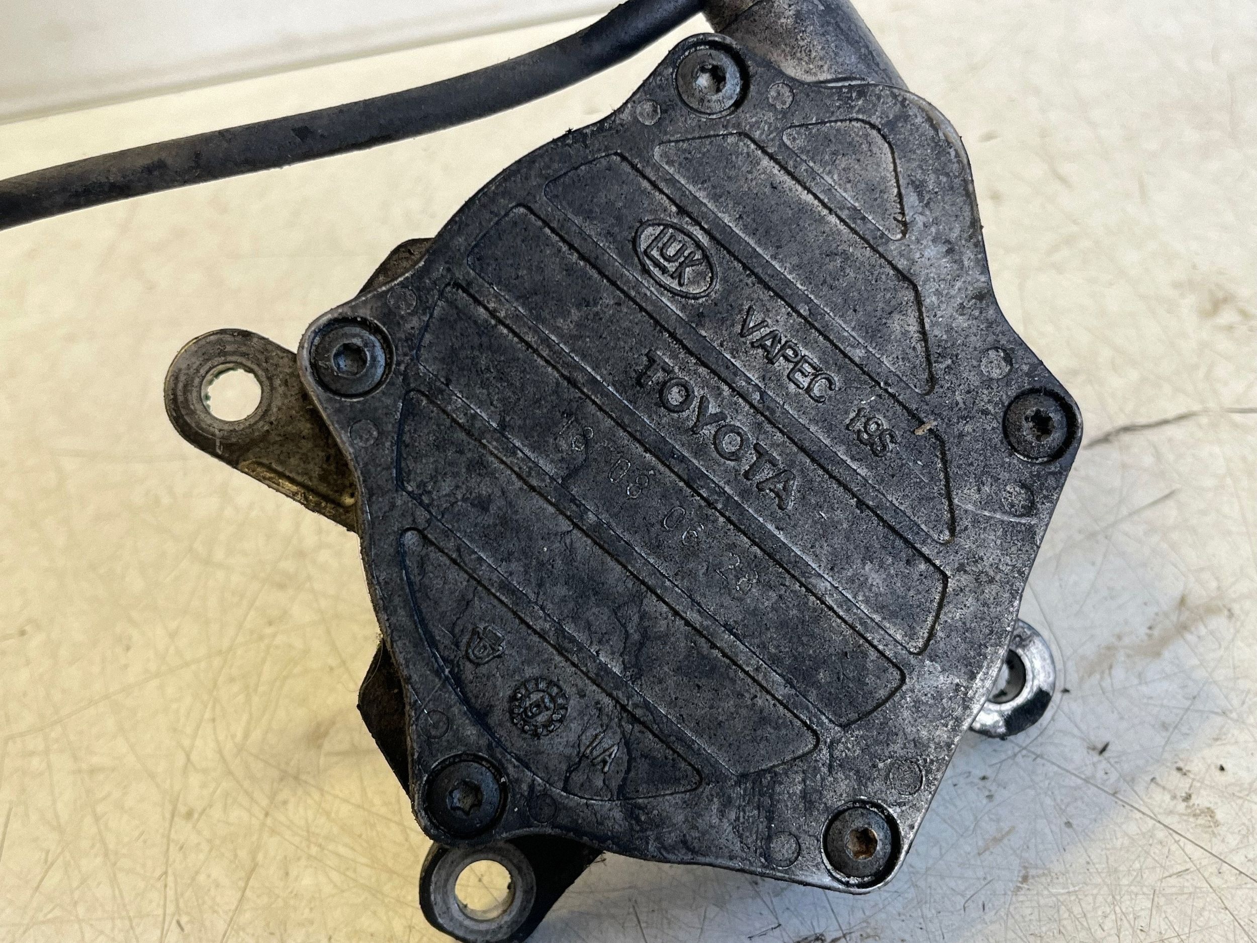 Bomba de Vácuo Toyota Avensis T250 VAL322605 image 3