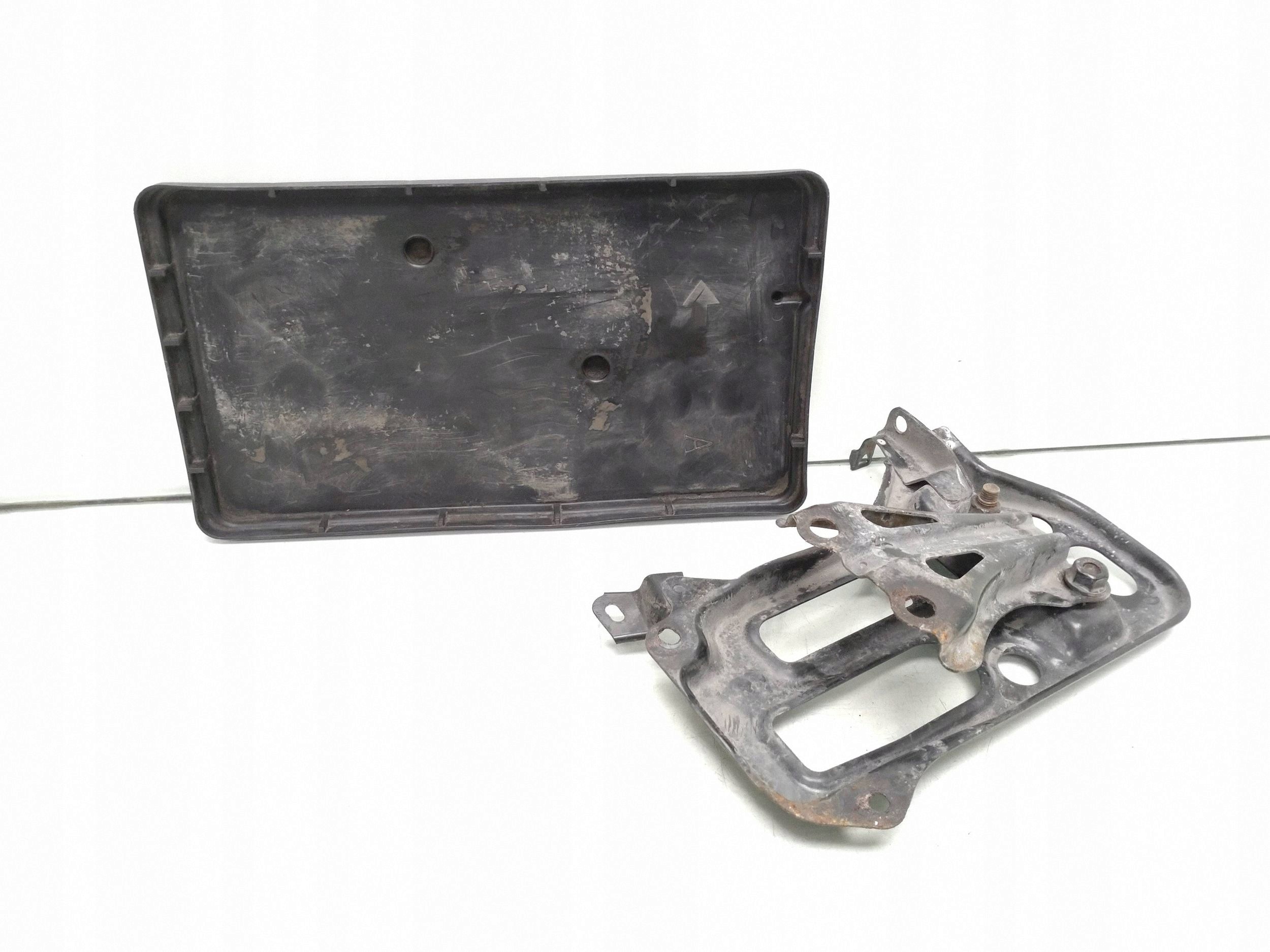 Toyota 2.0 D4D Accubak Onderplaat 74431-02140 image 2