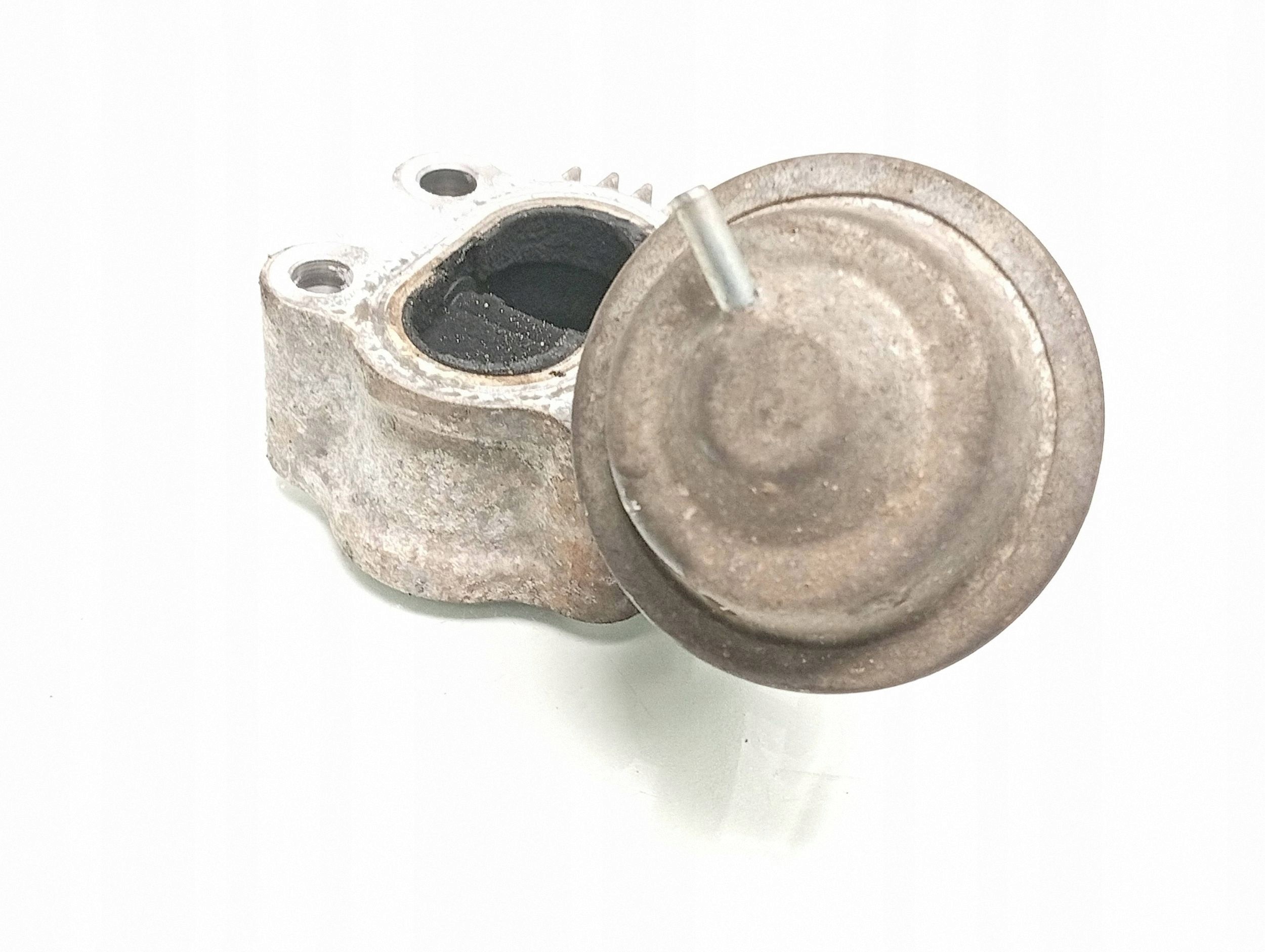 Toyota Avensis T270 EGR-ventil FRC145703