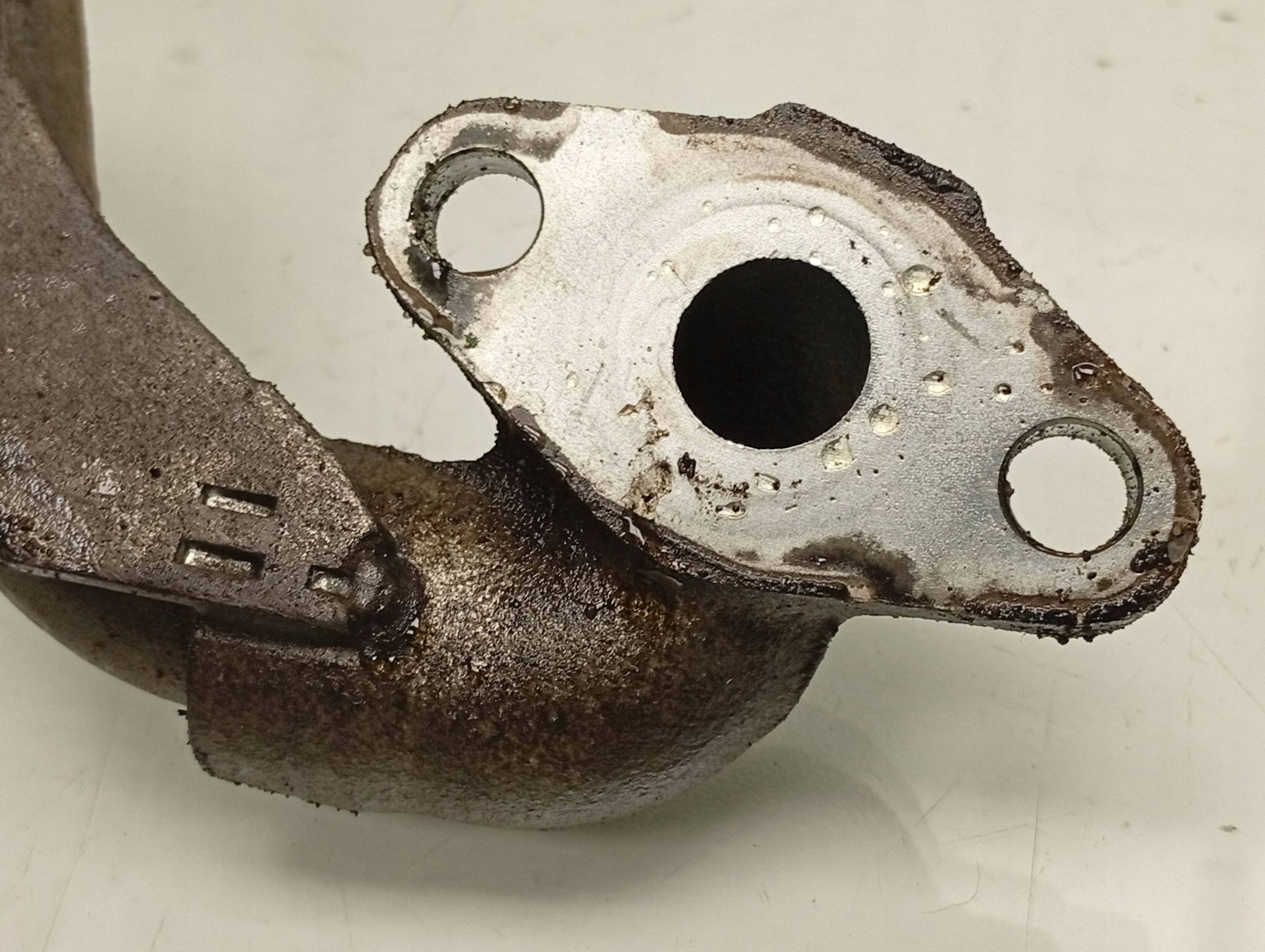 Toyota Avensis T270 Ölleitung Turbolader FRC145698 image 3