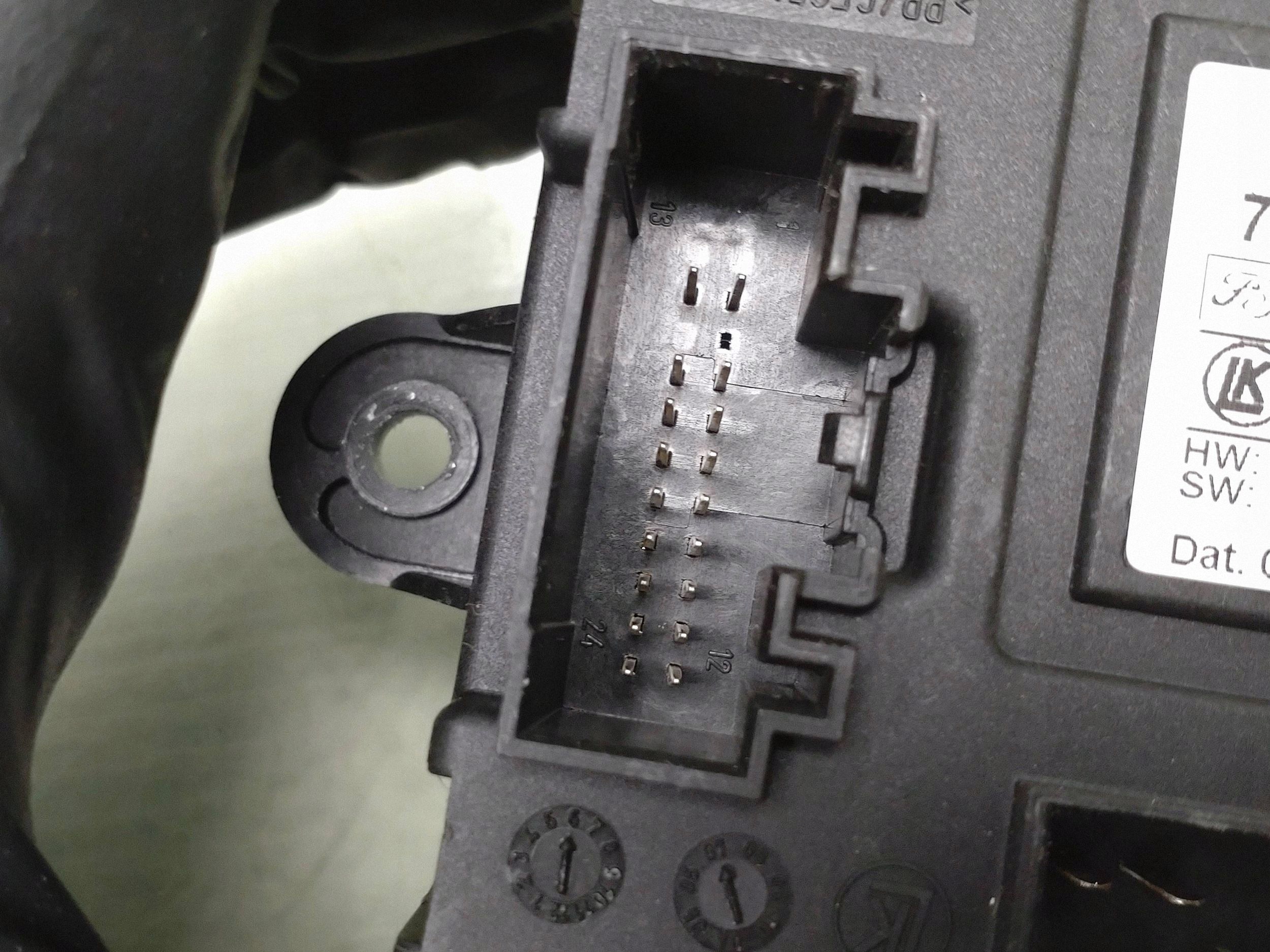 Volvo V70 2008 Oven Module 7G9T14B533EC Used image 4