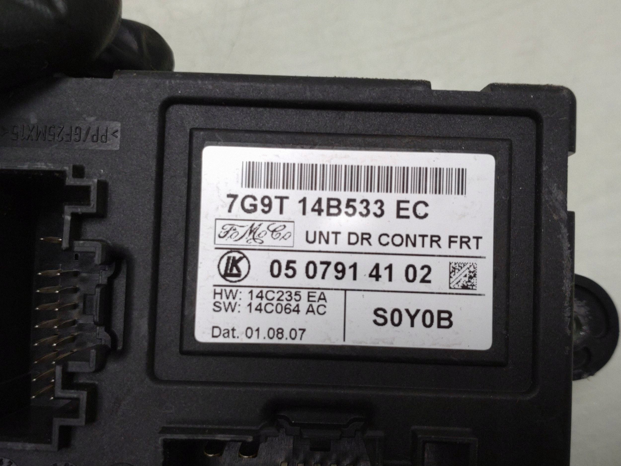 Volvo V70 2008 Oven Module 7G9T14B533EC Used image 6