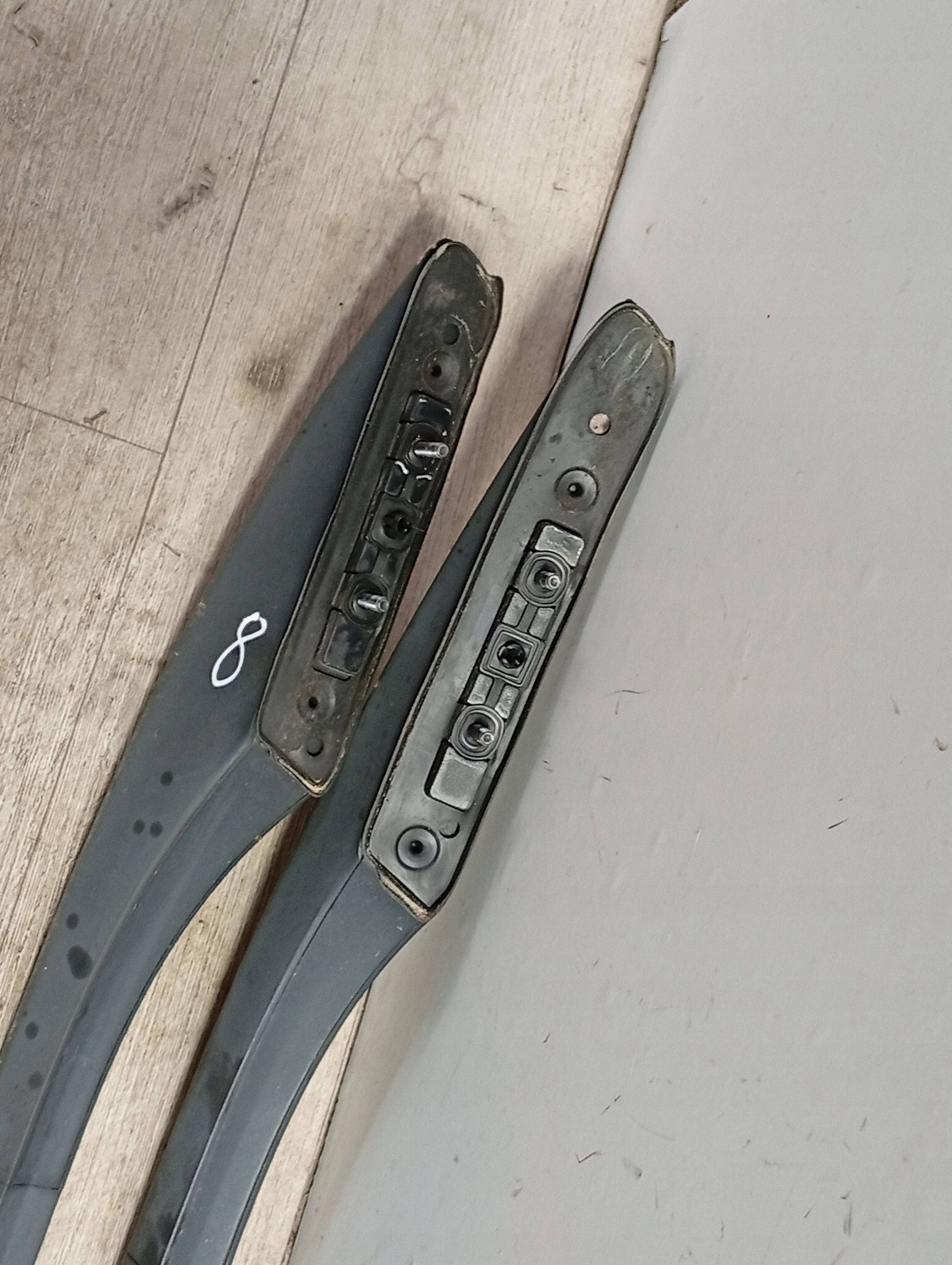 Volvo V70 2008 Barres de toit OEM 30753548 image 6