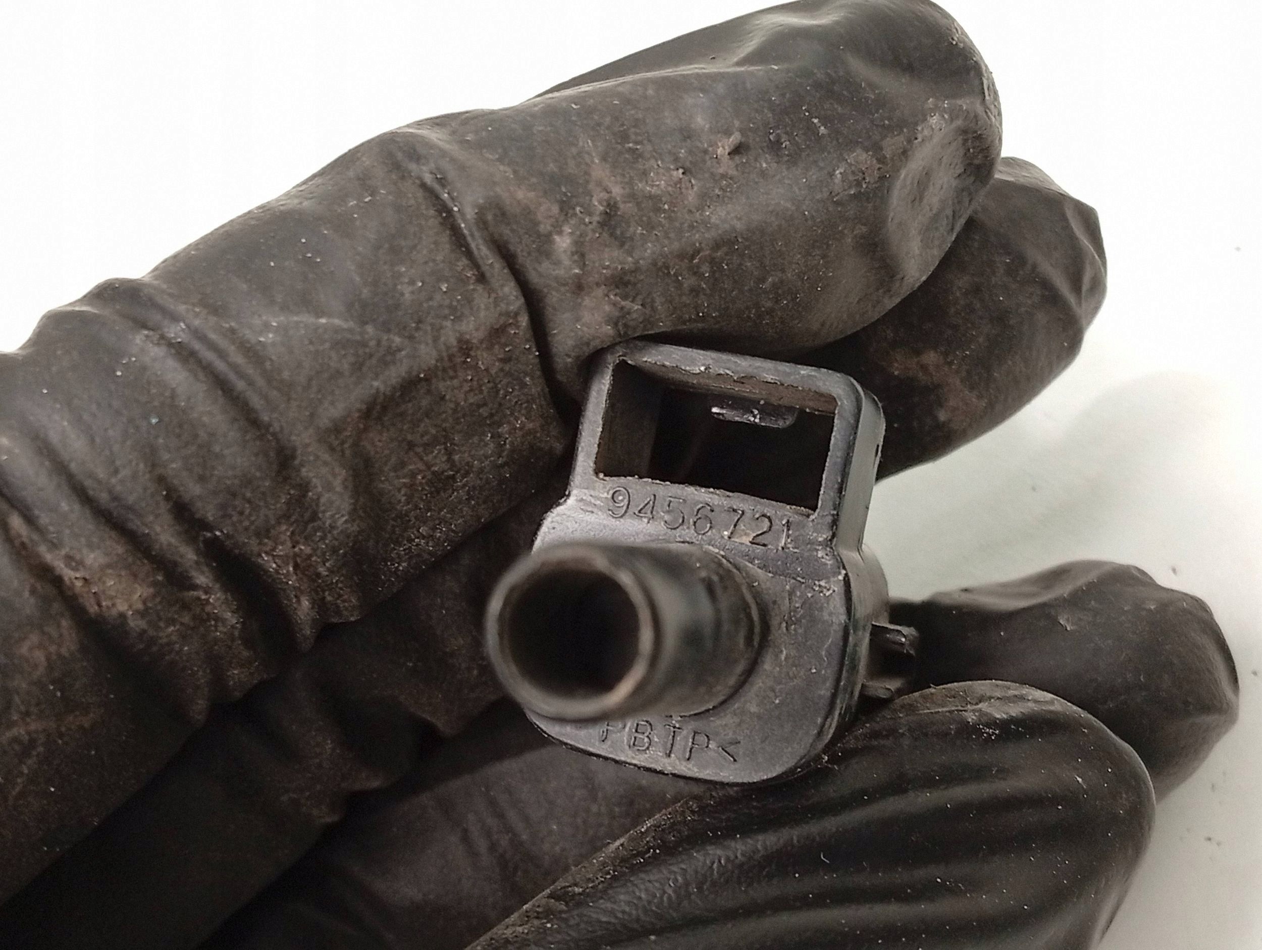 Sensor Volvo S60 2003 OEM 9456721 Usado image 6
