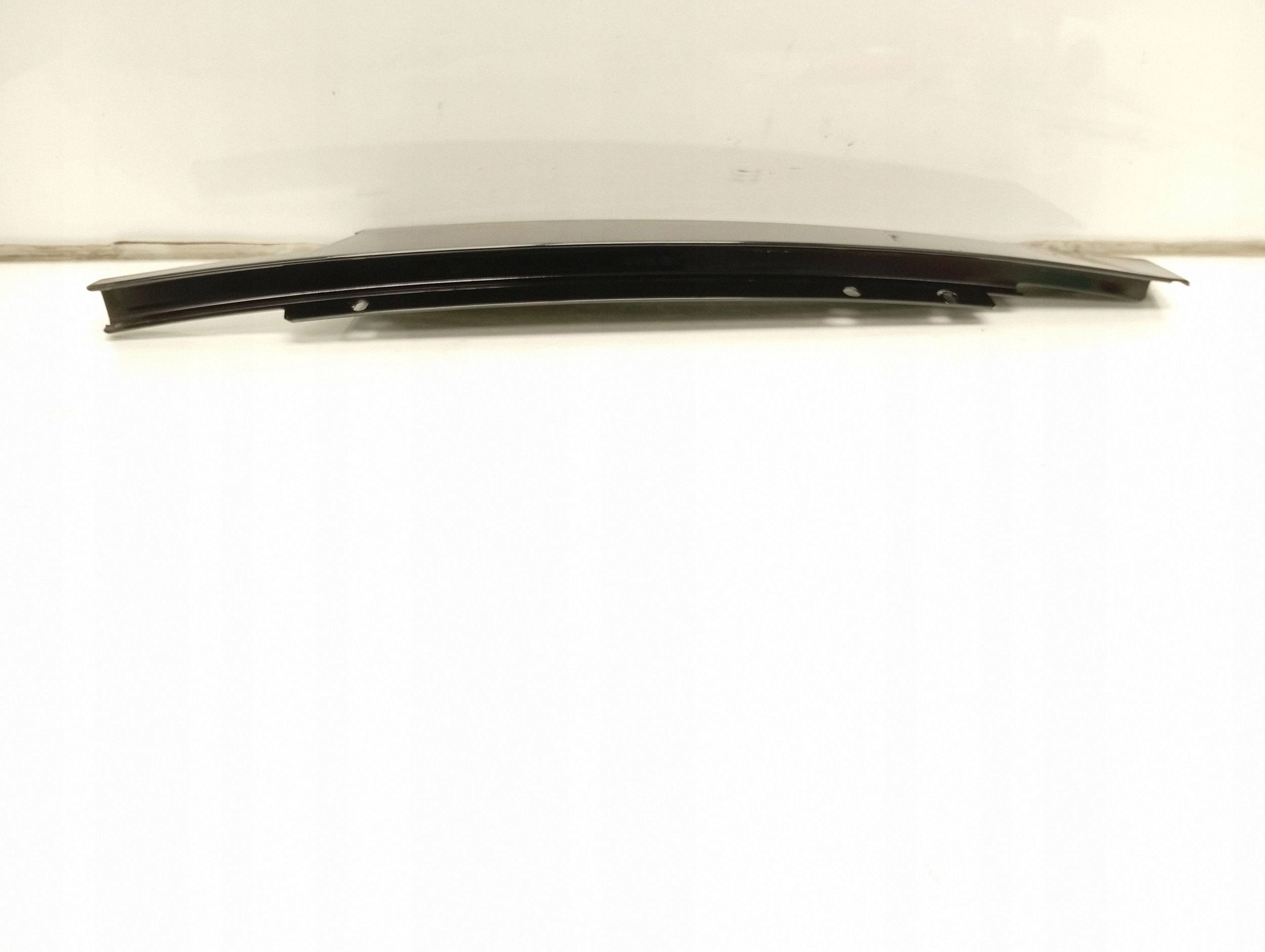 Mercedes C-Klasse W205 rechte Säulenleiste vorne A2056900287