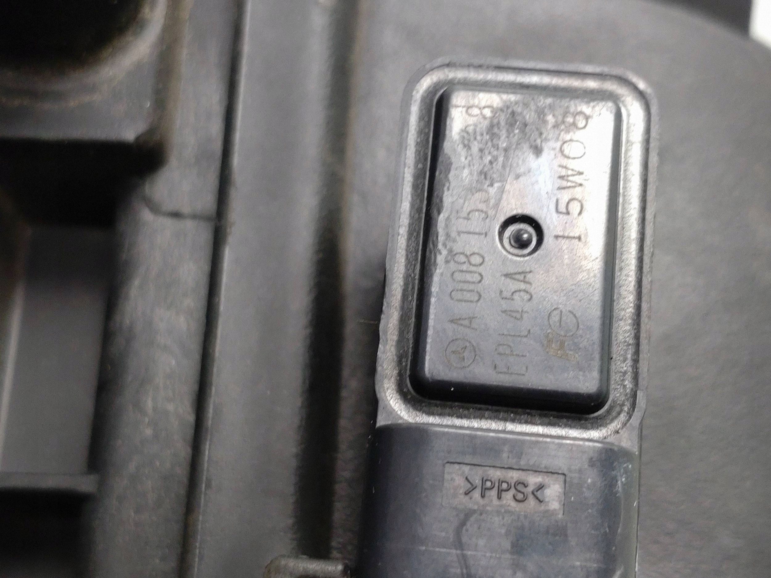 Luftfilterhus fram Mercedes C W205 2018 A2740901801 image 6