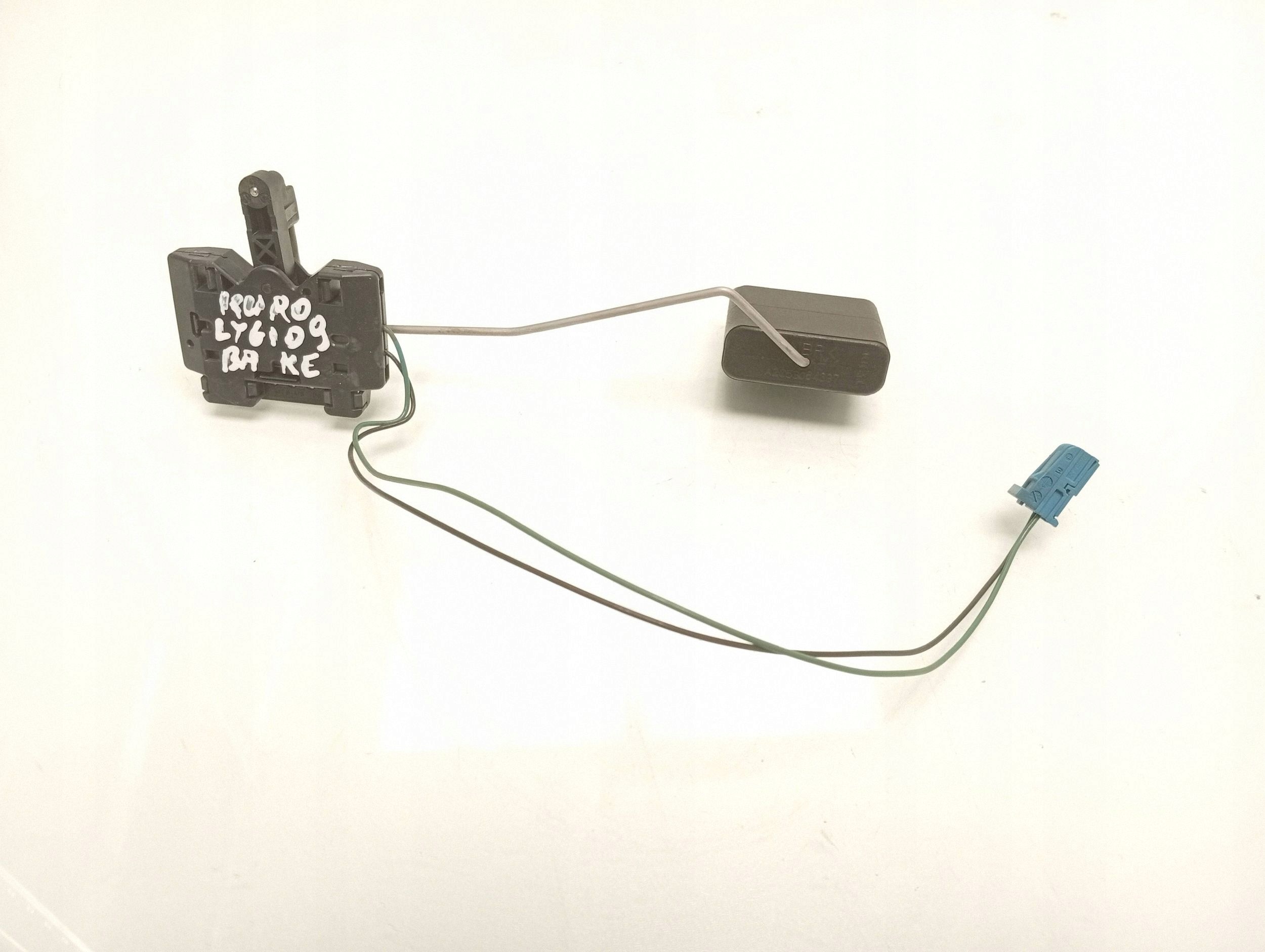 Fuel Level Sensor Mercedes C-Class W205 A2055400017 image 2
