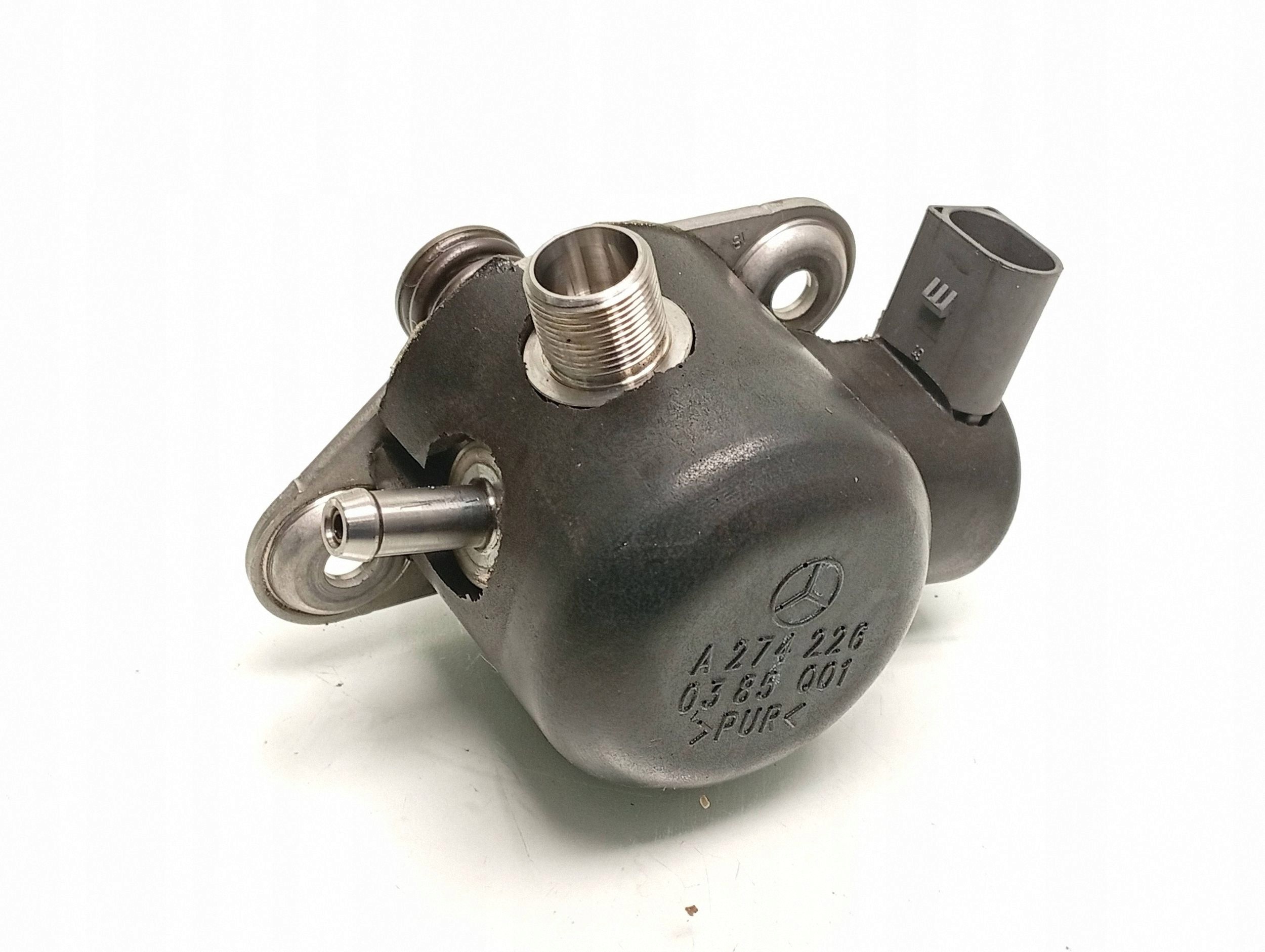 Polttoainepumppu Mercedes-Benz C W205 A2742260385