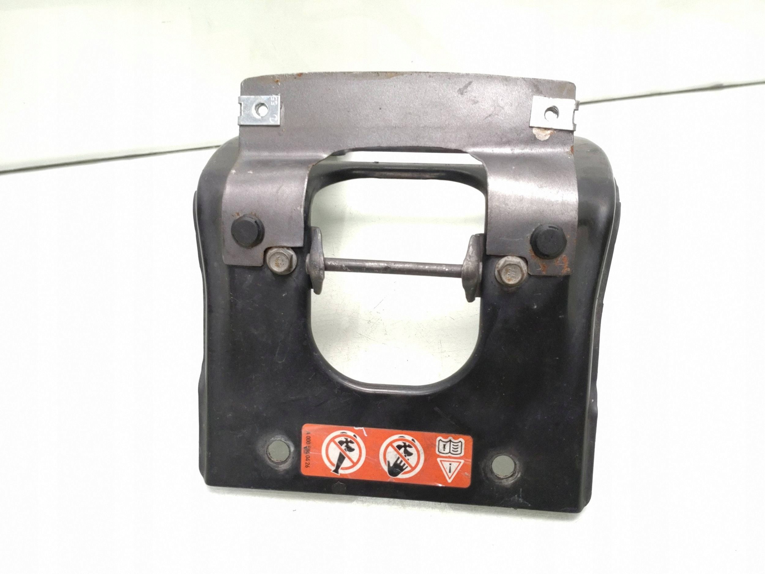Soporte cinturón delantero Mercedes ML W164 A0005840426 image 4