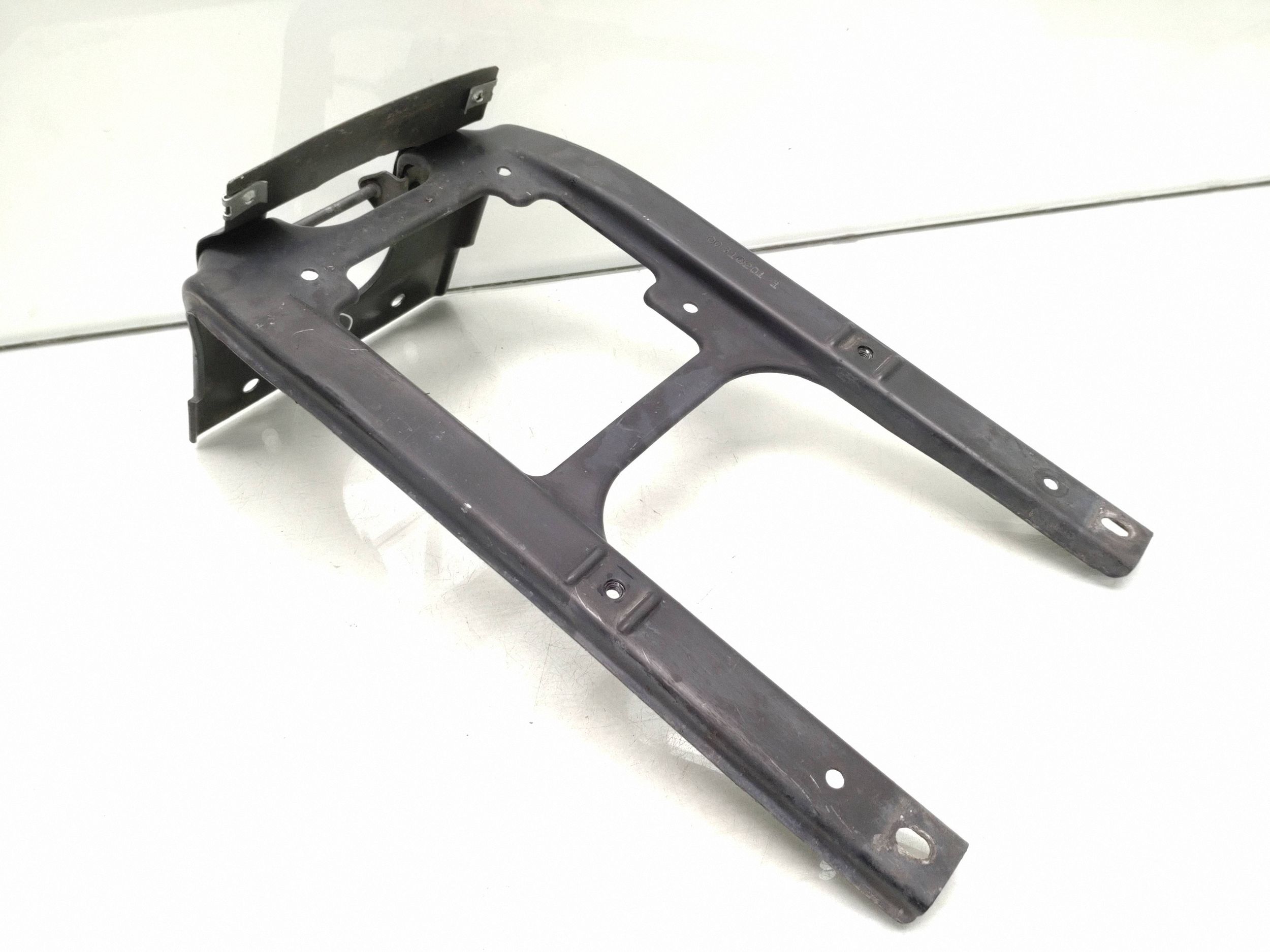 Soporte cinturón delantero Mercedes ML W164 A0005840426 image 5