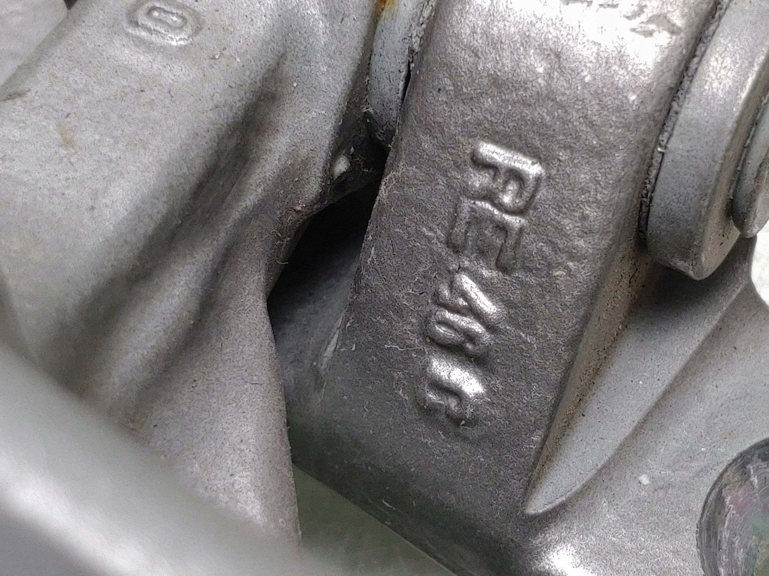 Mercedes ML W164 Türscharniere vorne OEM FRC146807 image 5