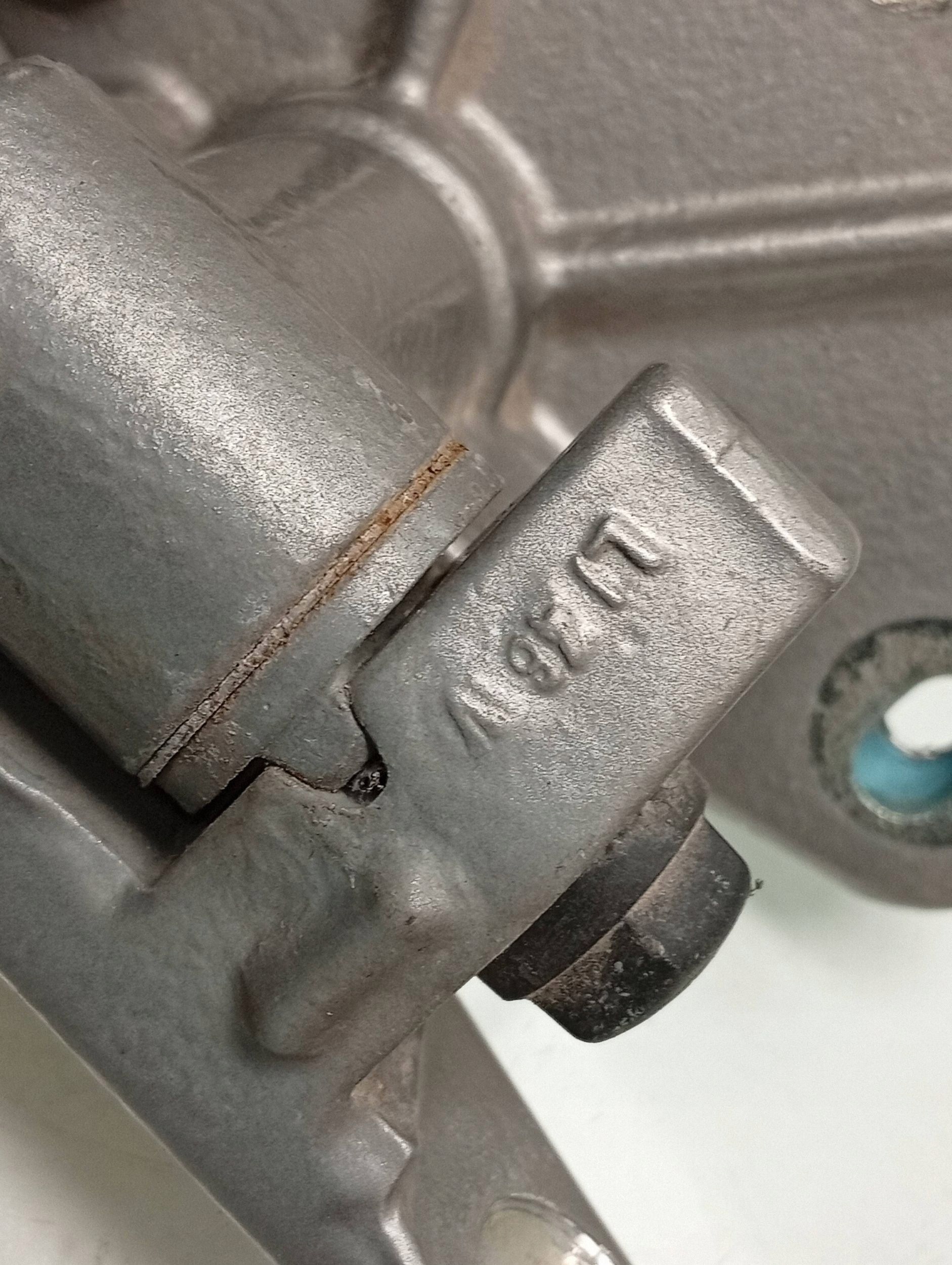 Mercedes ML W164 Hecktüren-Scharniere OEM FRC146837 image 4