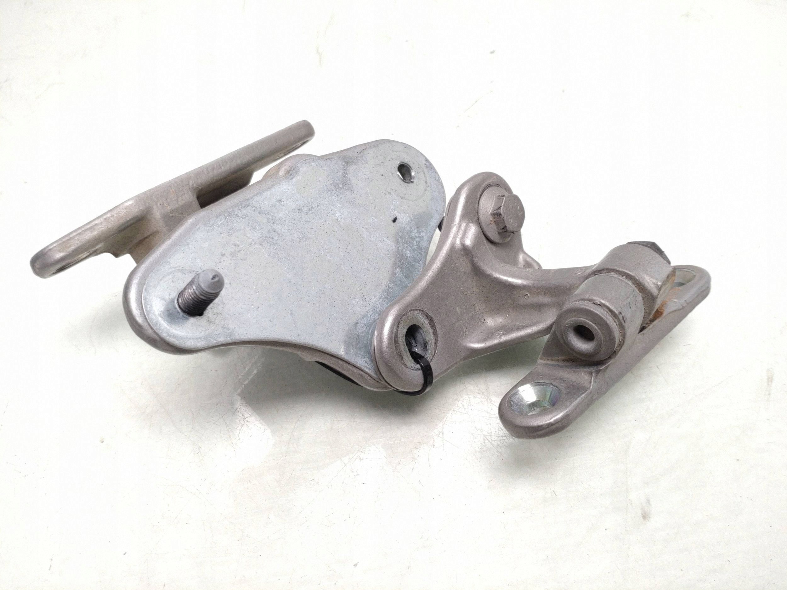 Mercedes ML W164 Hecktüren-Scharniere OEM FRC146790 image 2