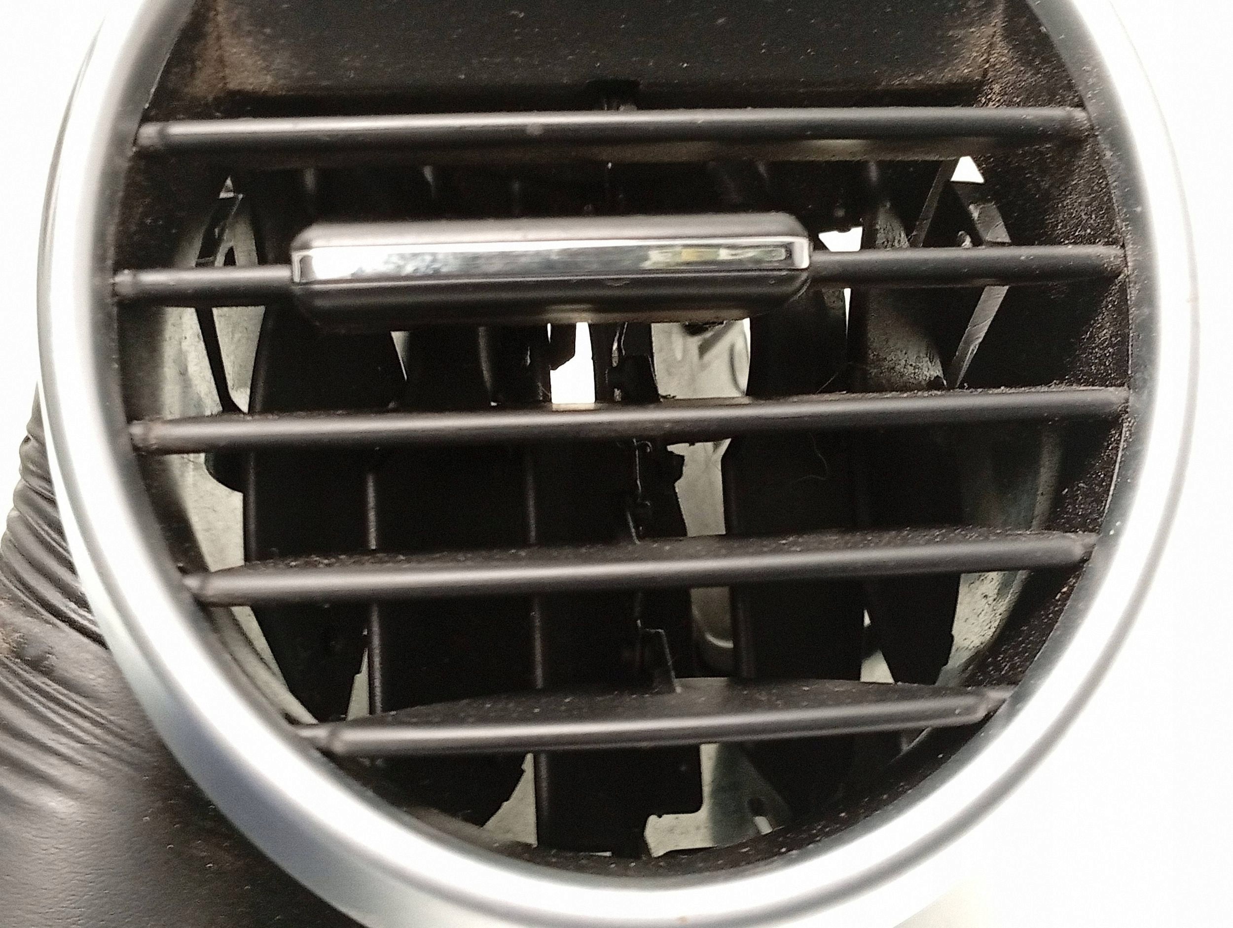 Grelha de Ventilação Lateral Mercedes ML W164 5171002 image 4