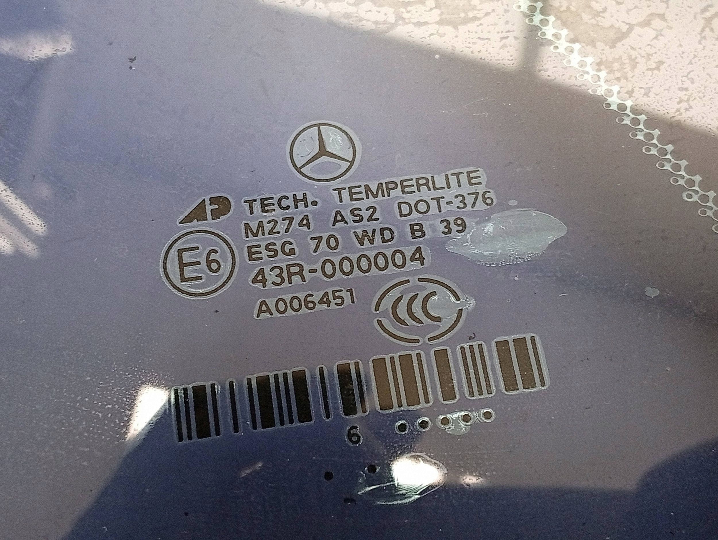 Vitres arrière Mercedes ML W164 A1646700011 image 5