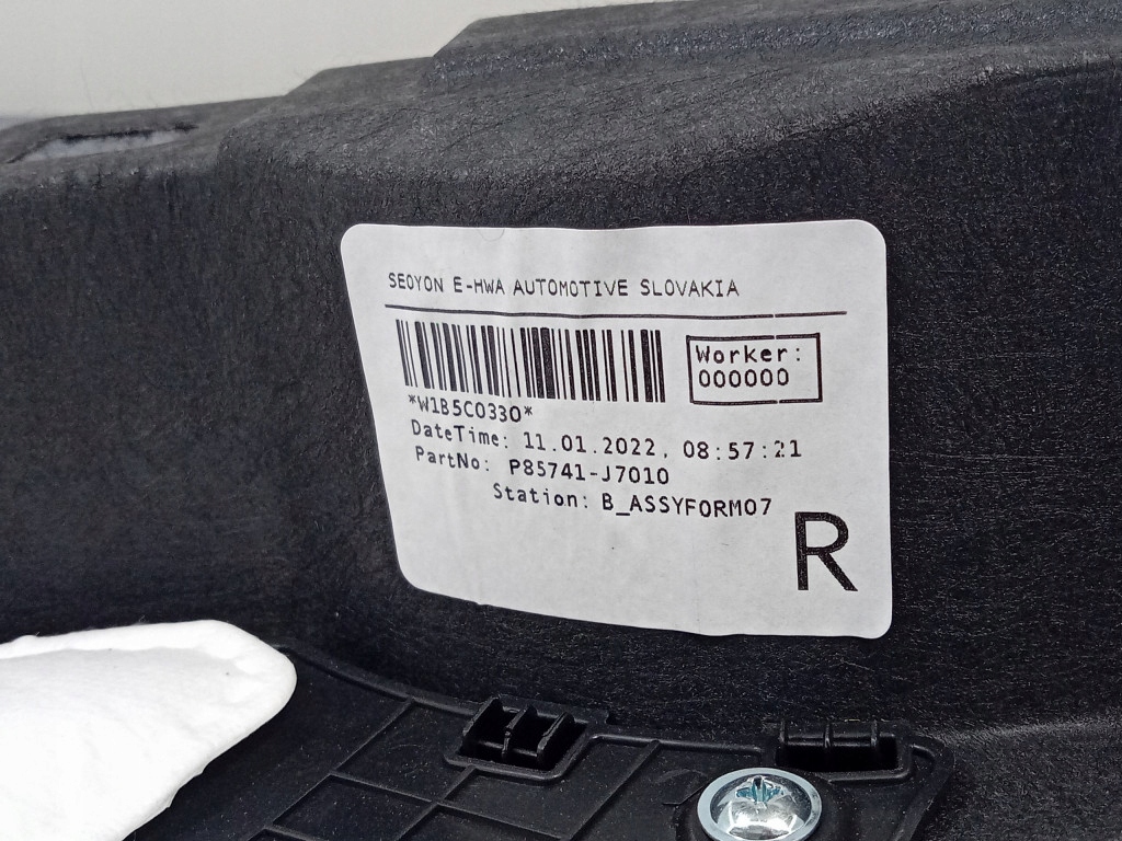 Kia Ceed III HB Trunk Trim Panel Right image 5