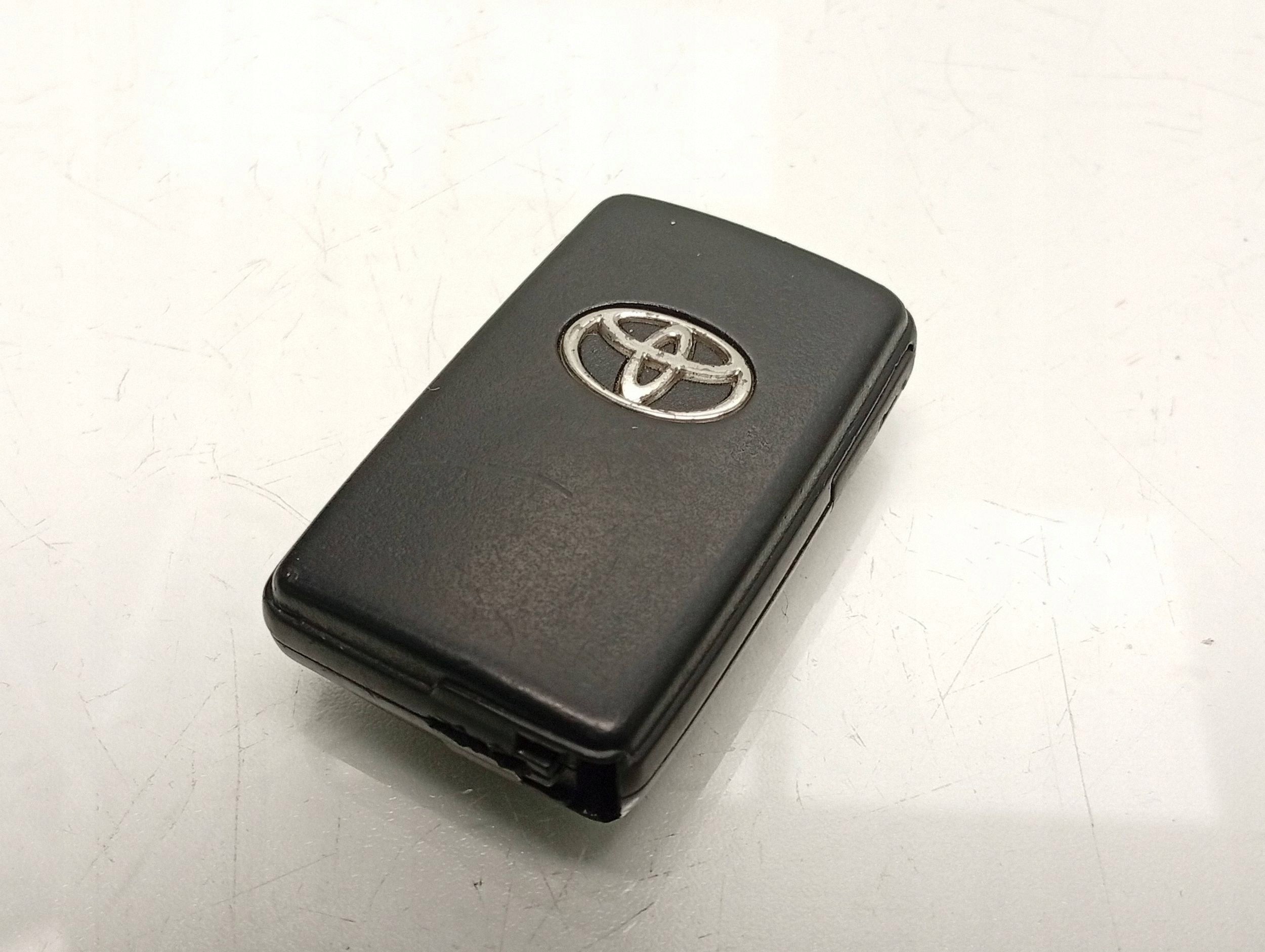 Smart Key Toyota Urban Cruiser MR3081 Gebraucht