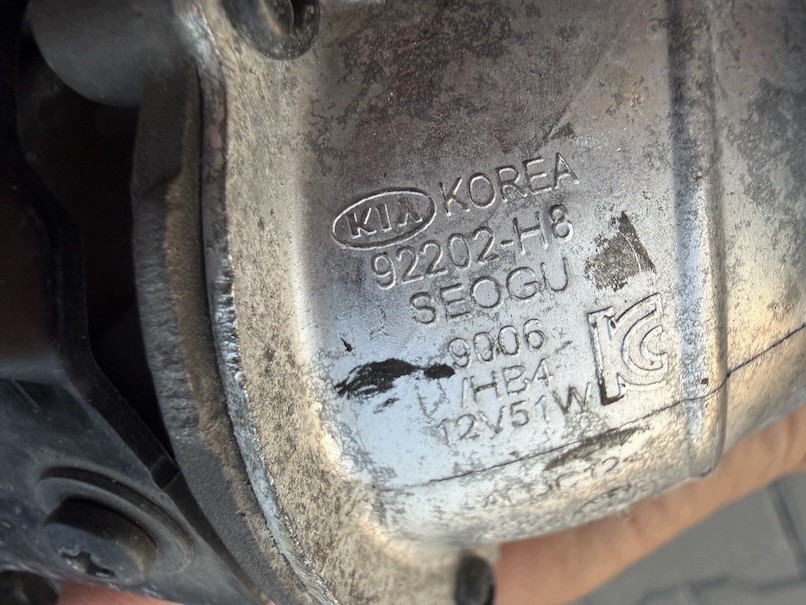 KIA NIRO 92202H8 Refletor DRL LED Usado image 5