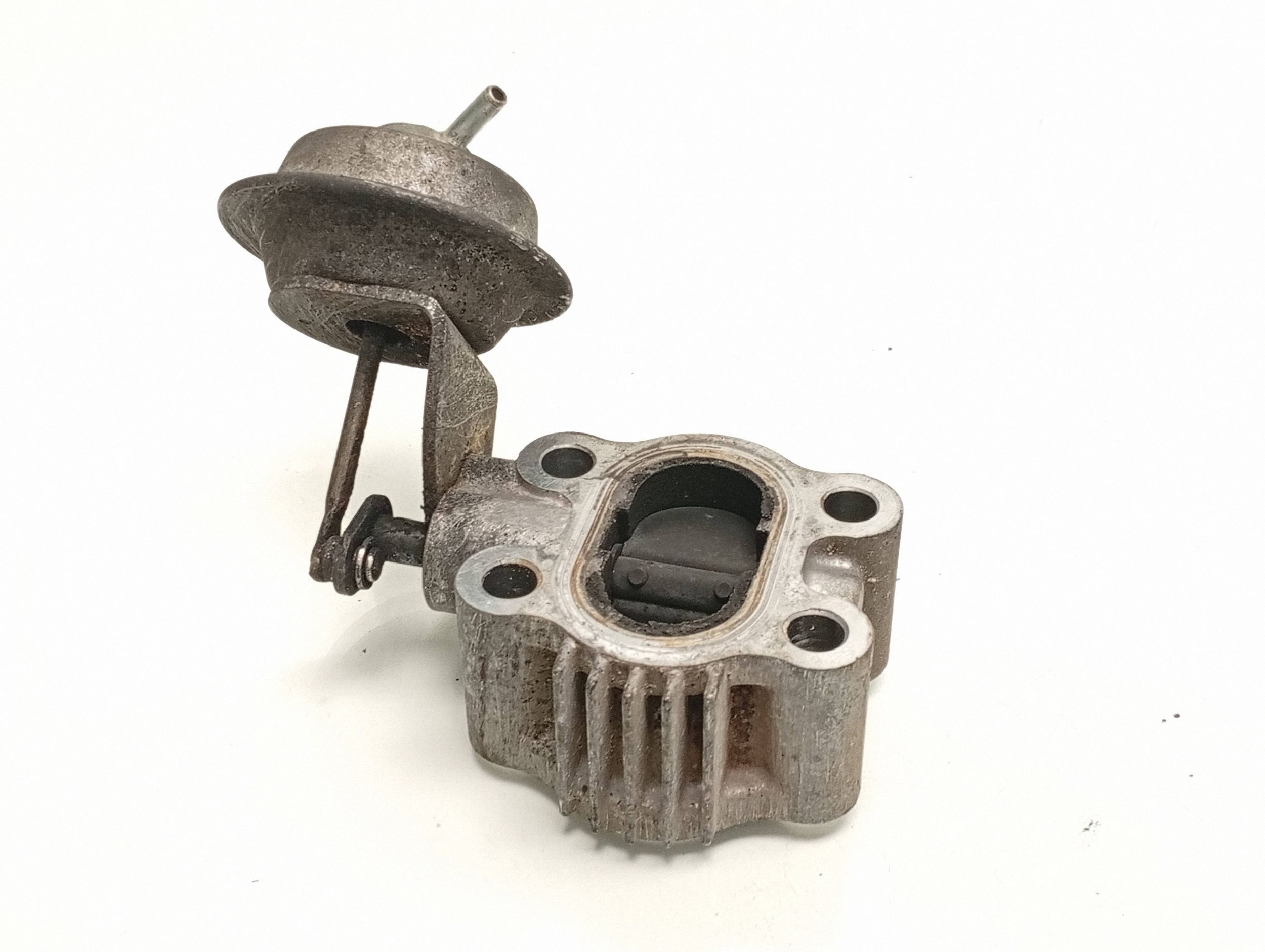 Toyota RAV 4 (XA30) EGR-venttiili FRC147177