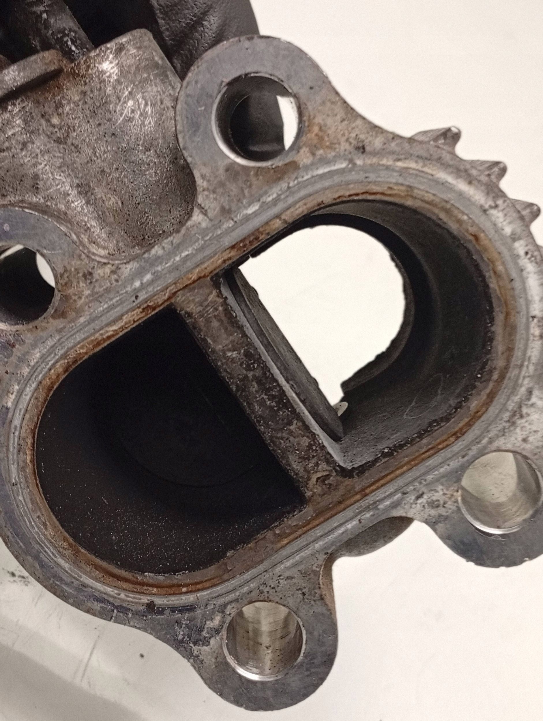 Toyota RAV 4 (XA30) EGR-klep FRC147177 image 5