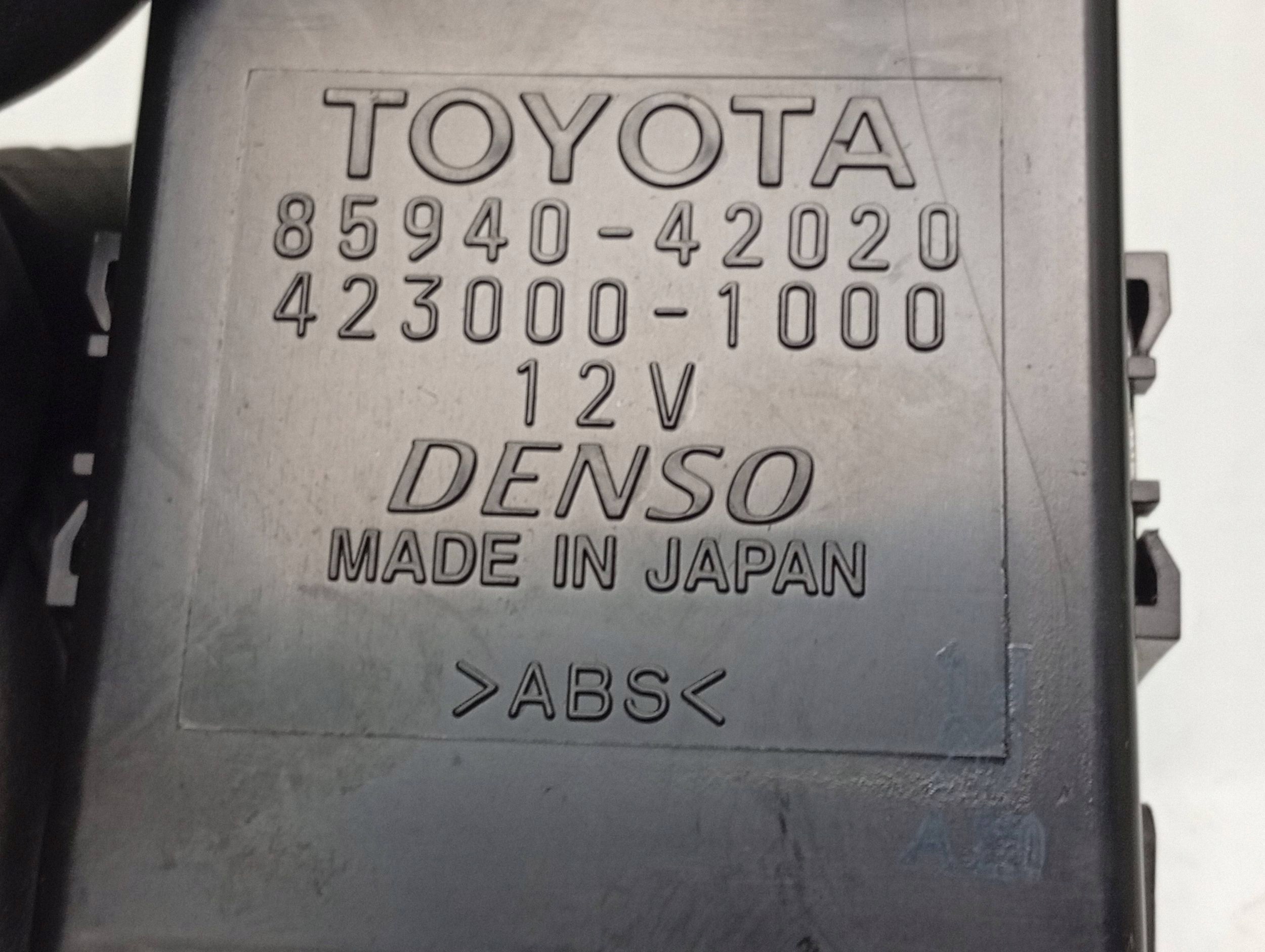 Toyota RAV 4 (XA30) Wischer-Relais 8594042020 image 5