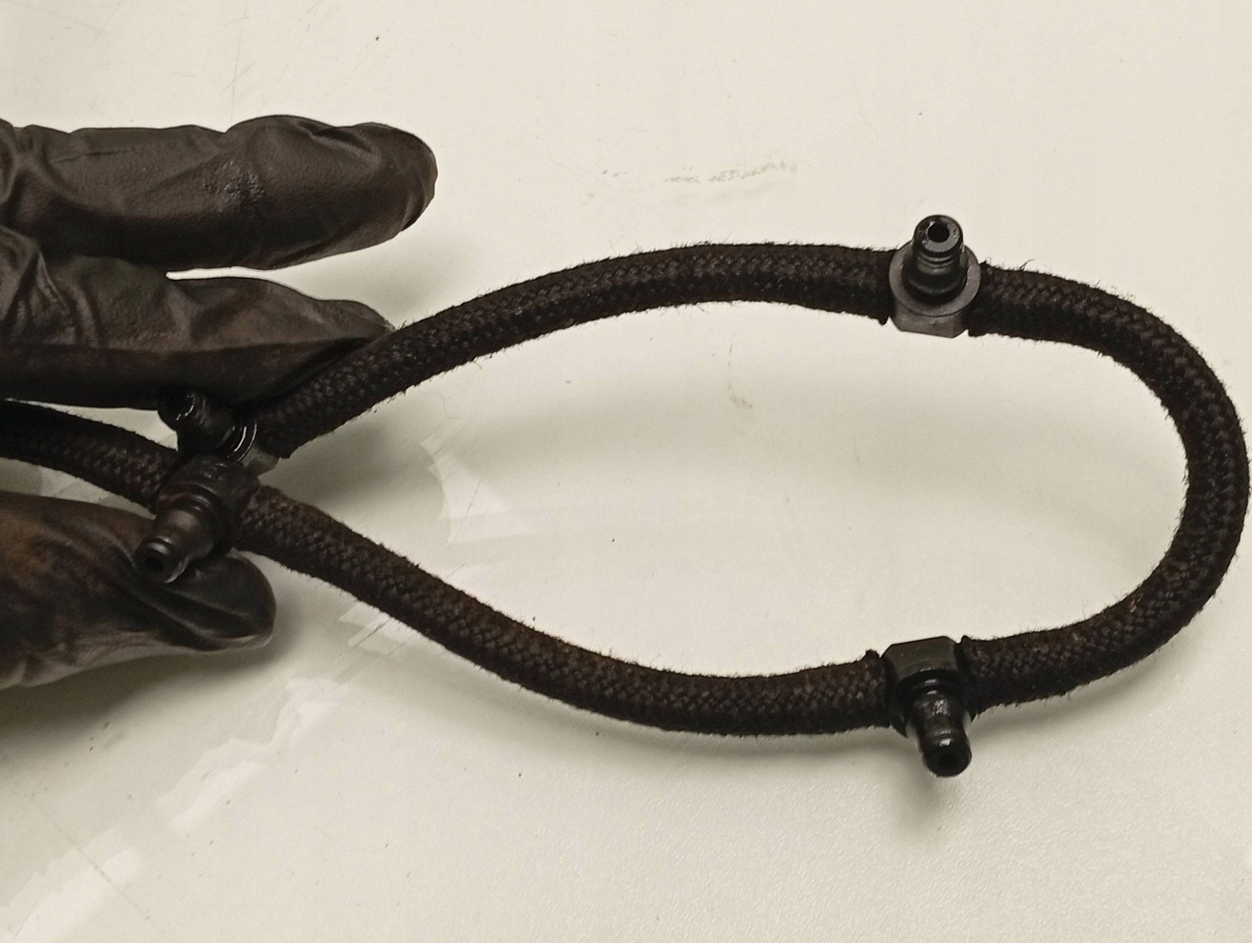BMW X3 E83 2.0d M47N2 Polttoaineputki 3401559