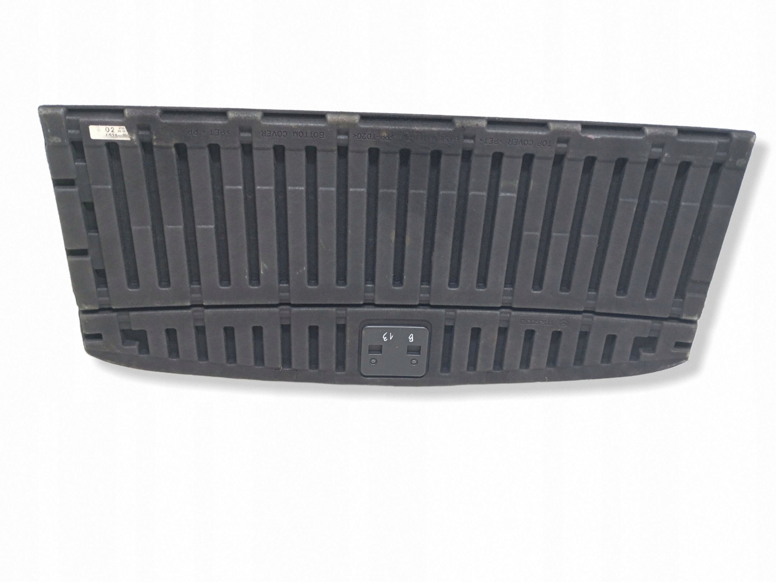 Mazda 6 2007 Tapis de coffre OS2A688H image 4