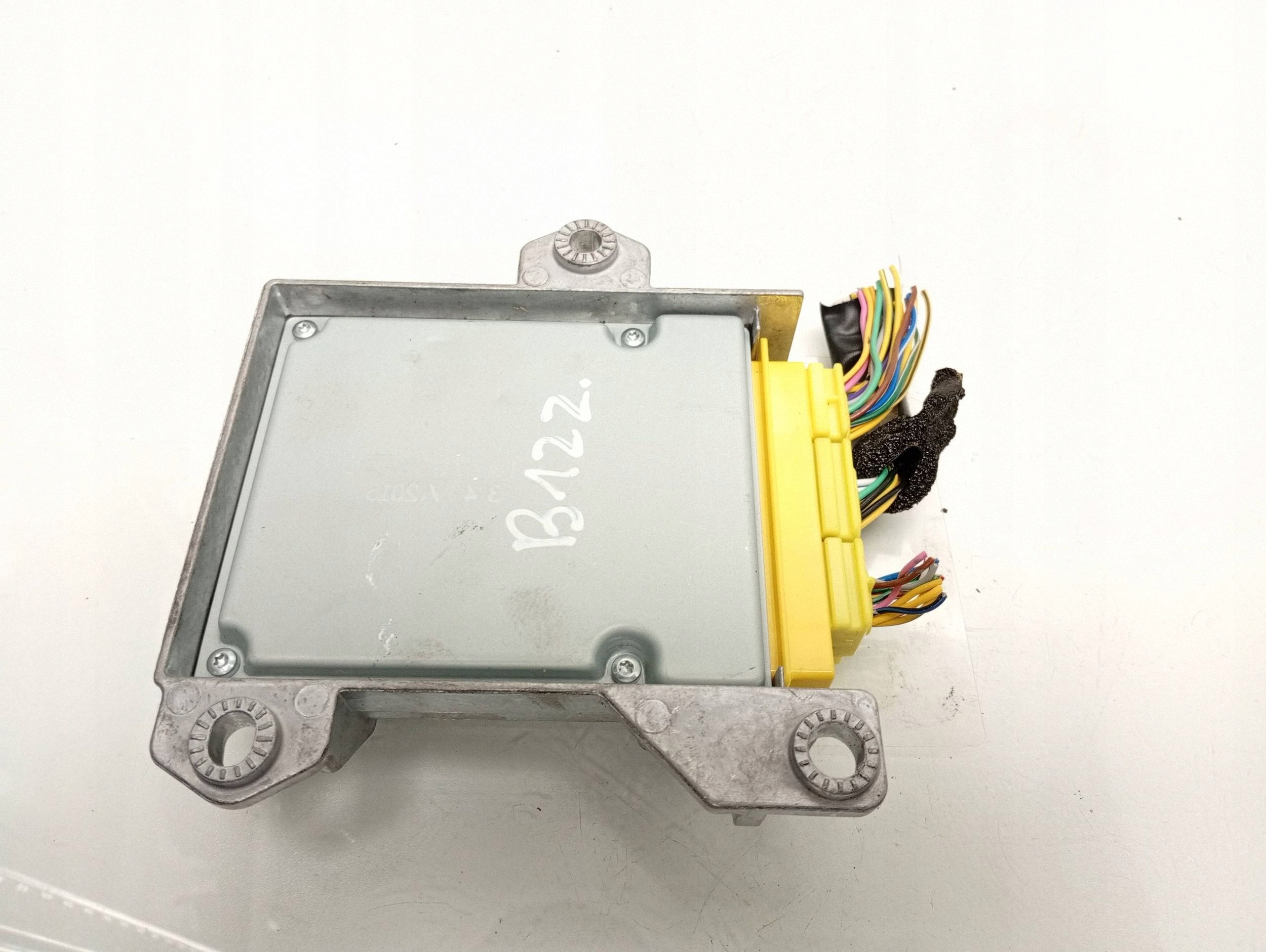 Kia XCeed Airbag Control Module K0273 OEM image 4