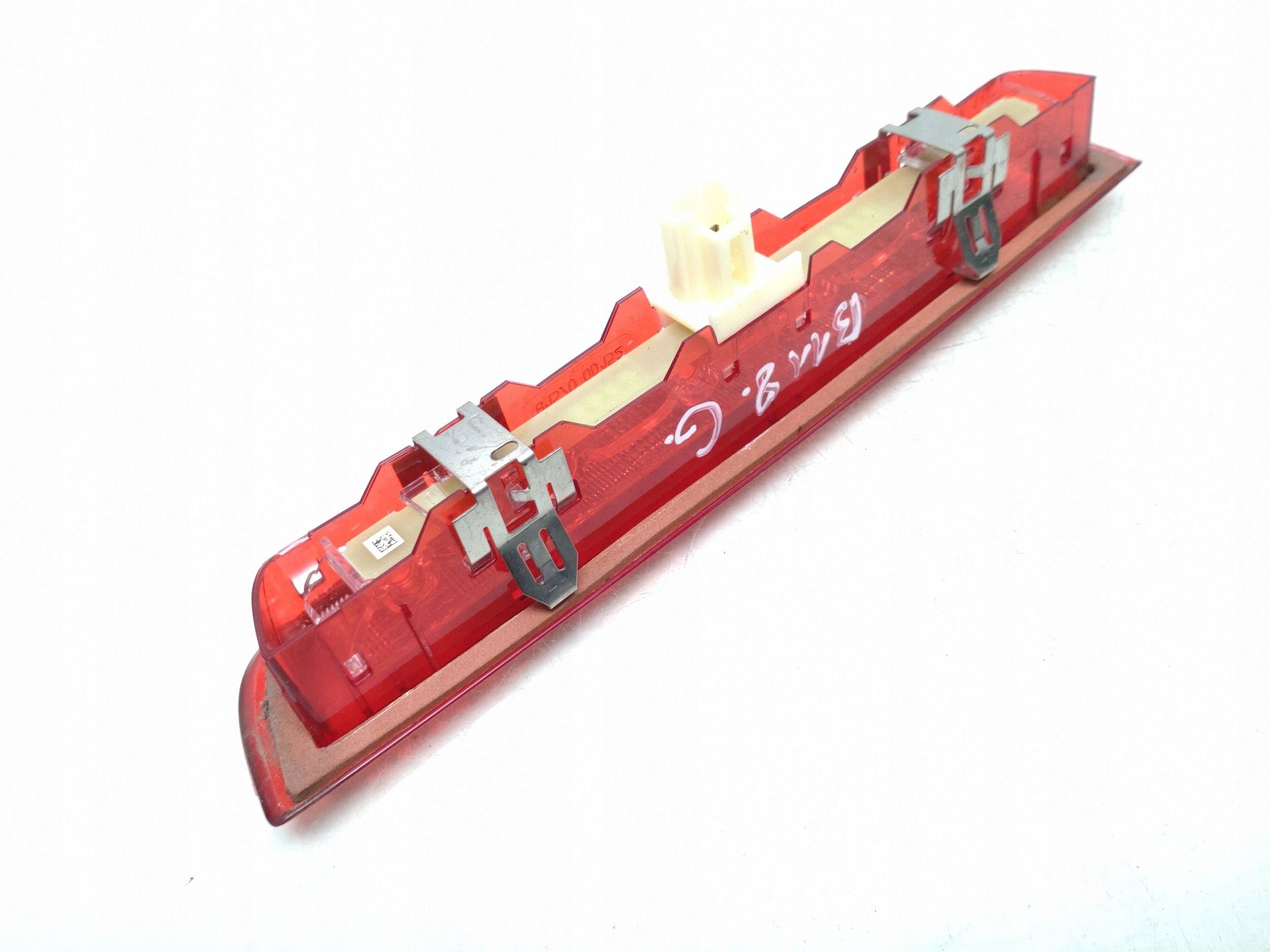 Feu stop Toyota Yaris 81570-0D152 LED image 5