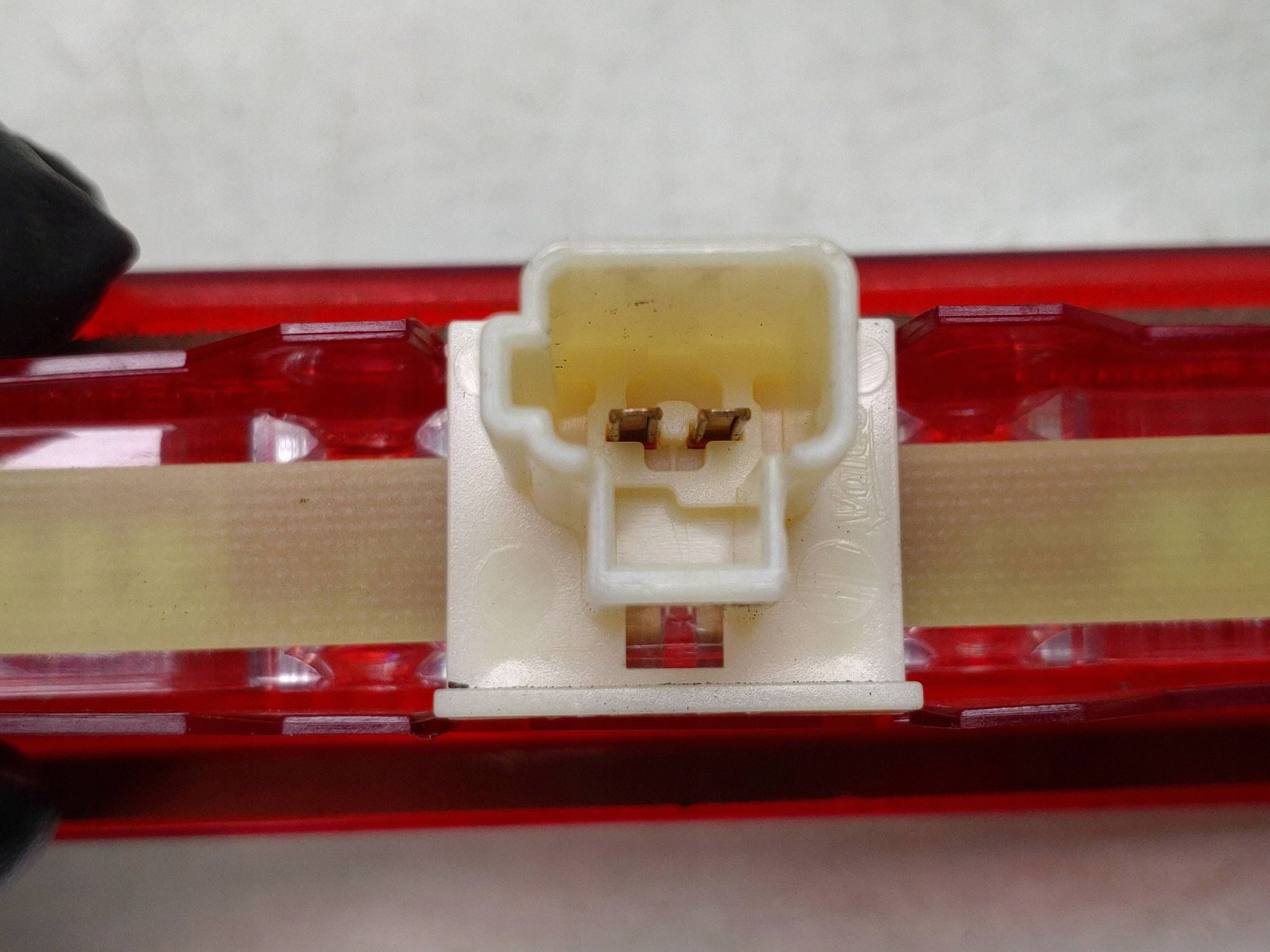 Feu stop Toyota Yaris 81570-0D152 LED image 6