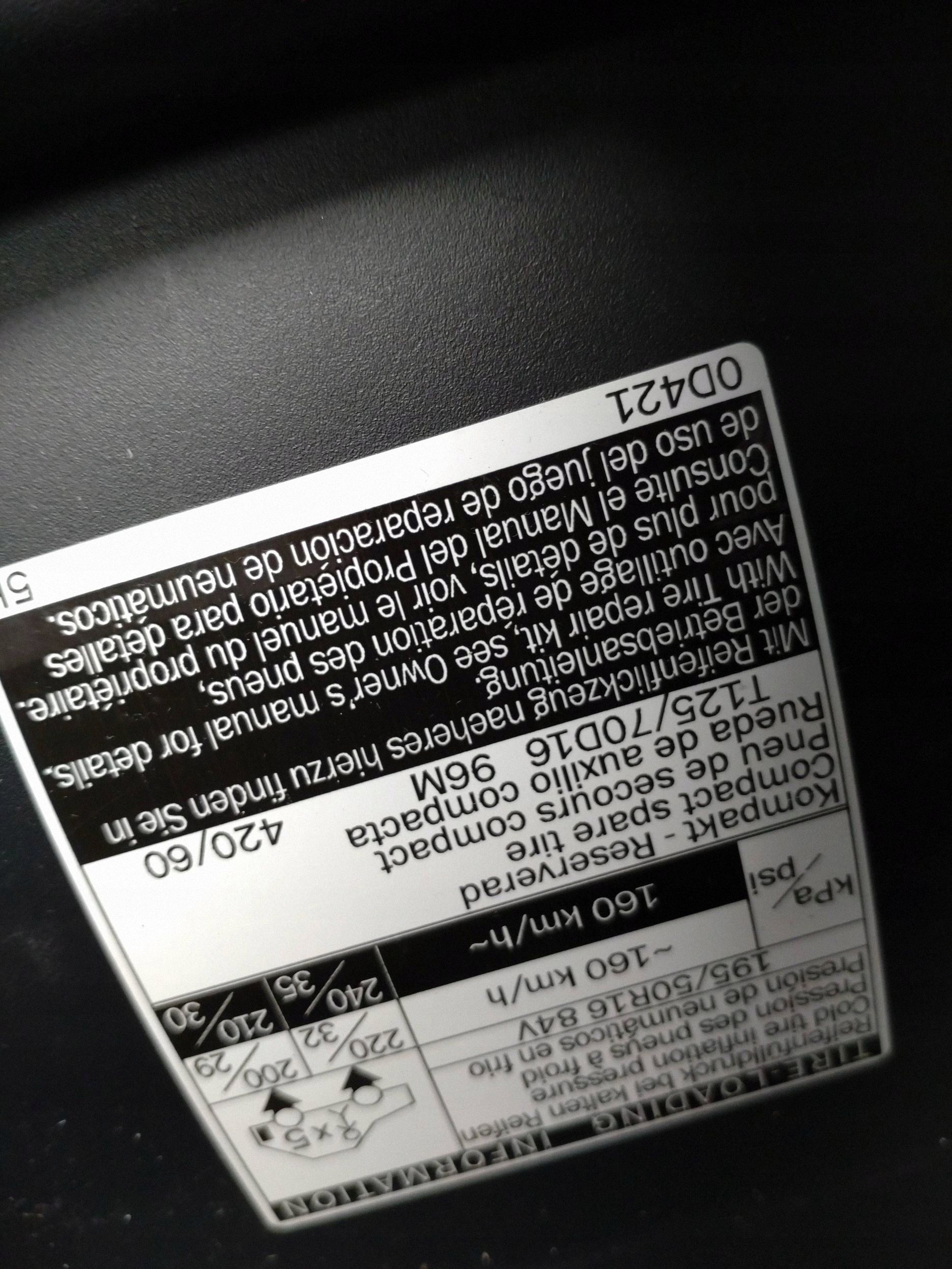2020 Toyota Yaris Opbergvak 555510D160 image 7
