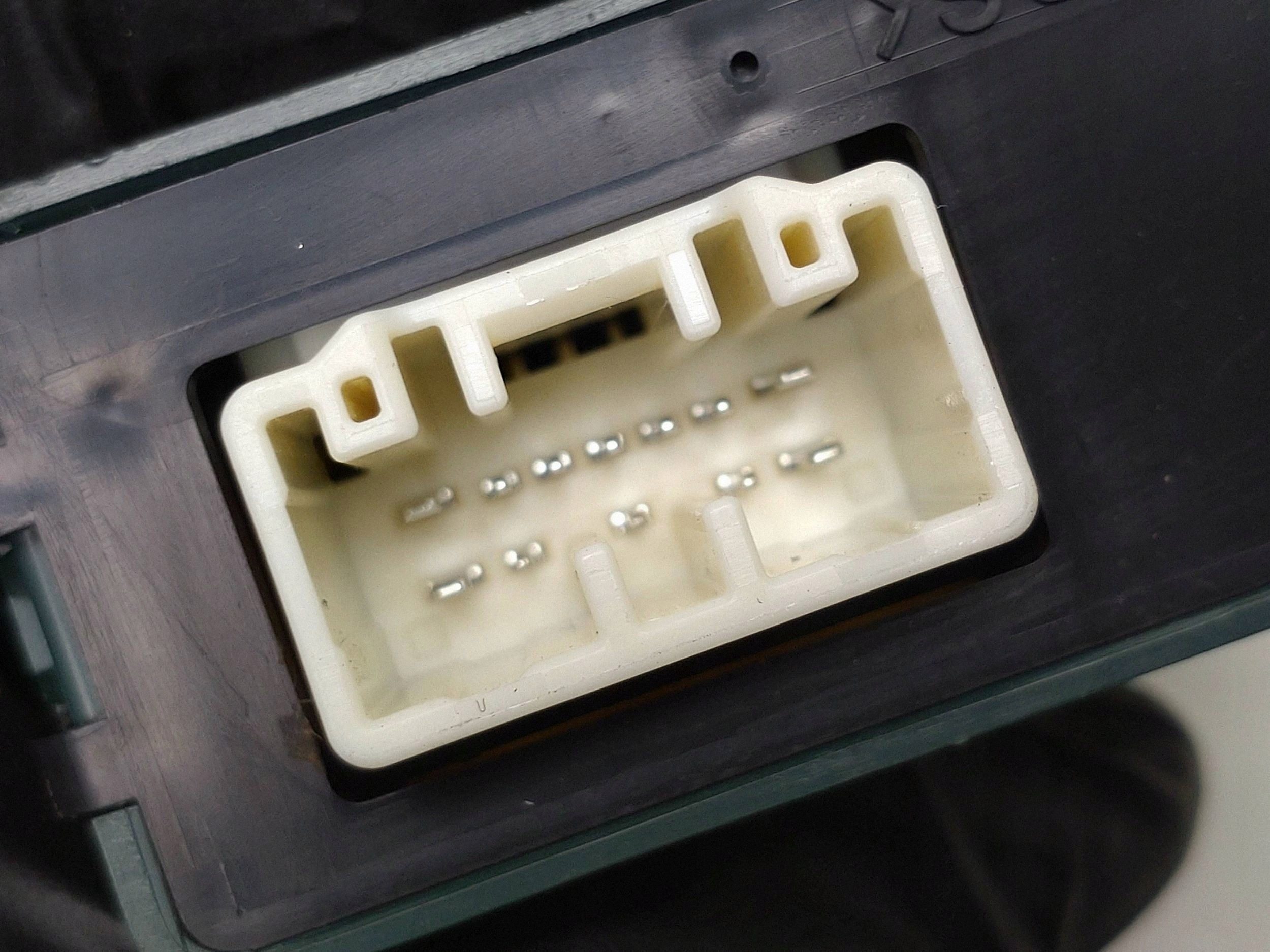 Module central verrouillage TOYOTA YARIS (_P13_) 8597052050 image 3
