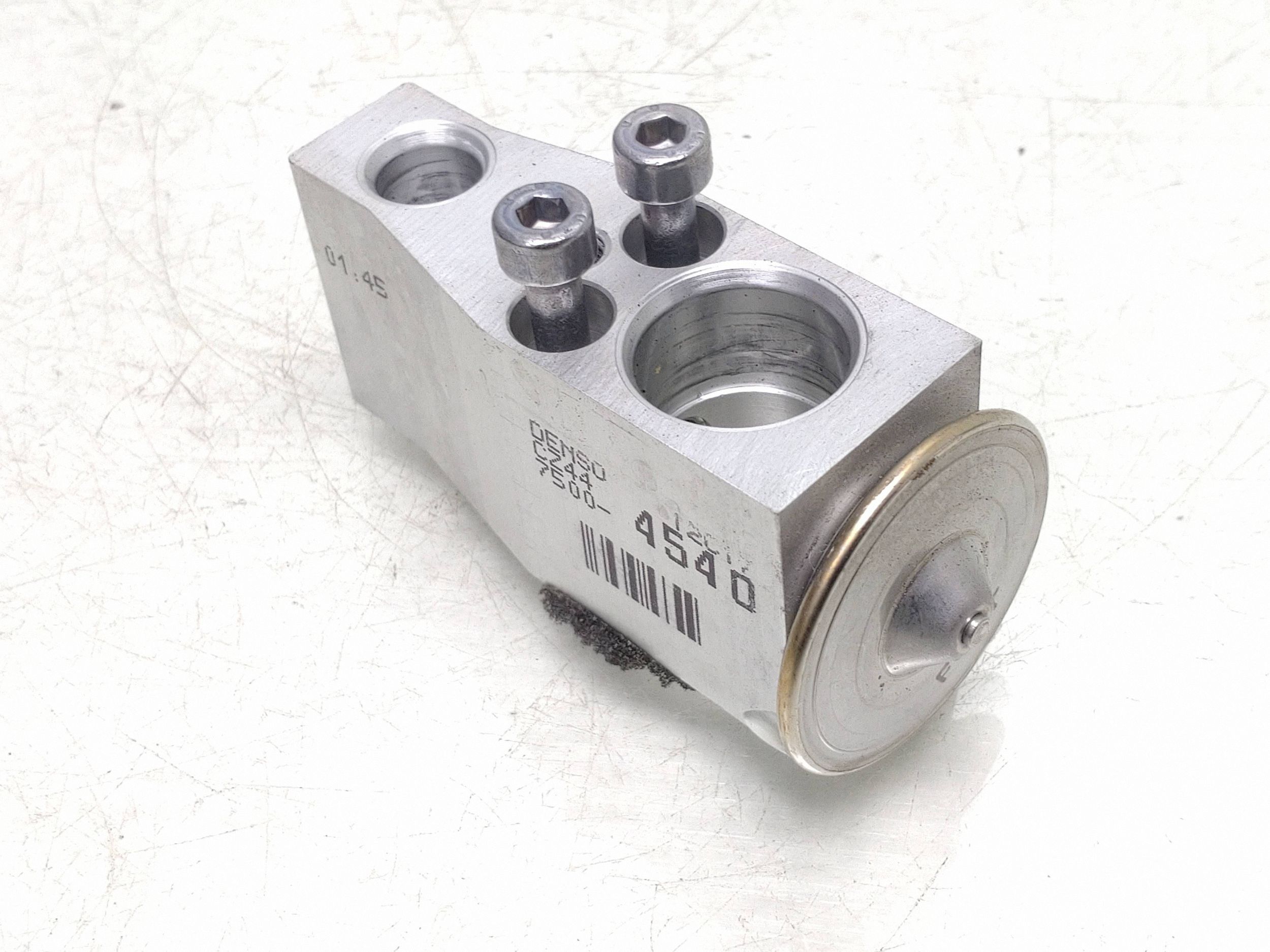 Válvula de expansión A/C Toyota Verso 1.8L 75004540 image 2