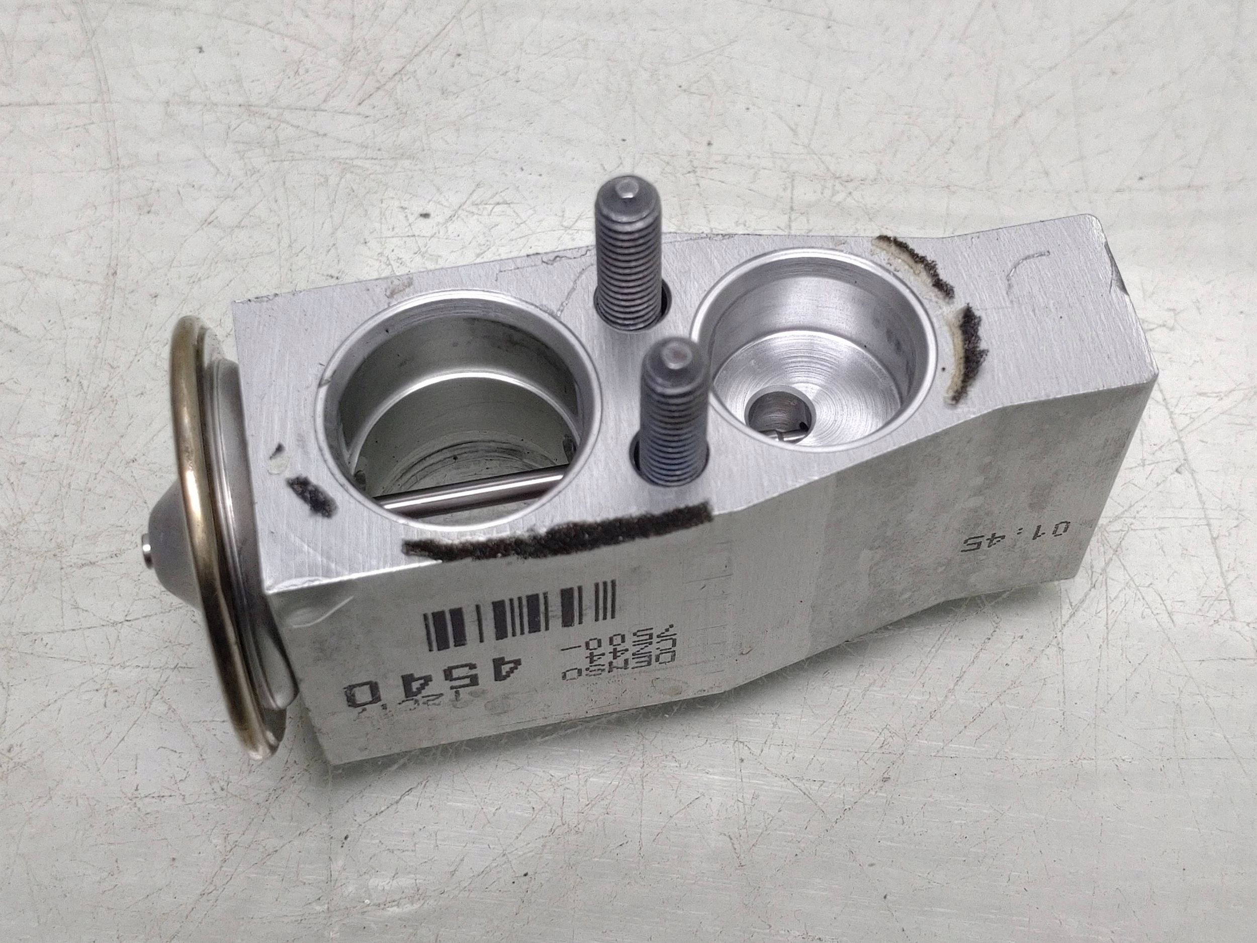 Válvula de expansión A/C Toyota Verso 1.8L 75004540 image 4